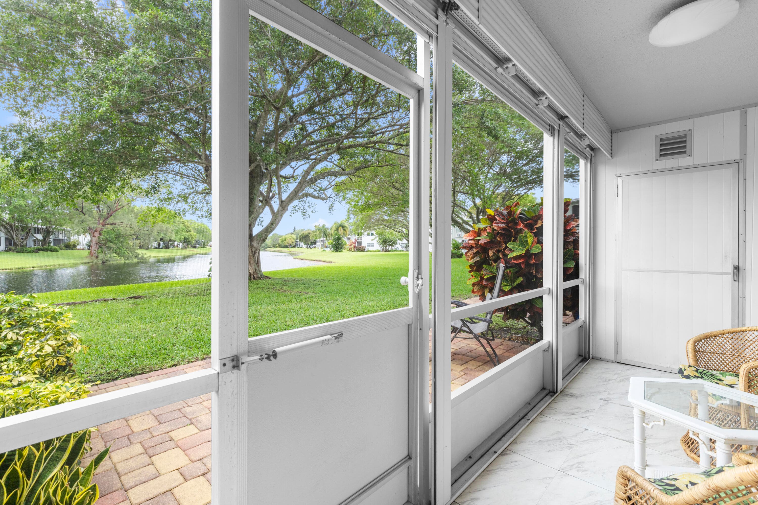 266 Ventnor S, Deerfield Beach, FL 33442 — photo 25 of 41