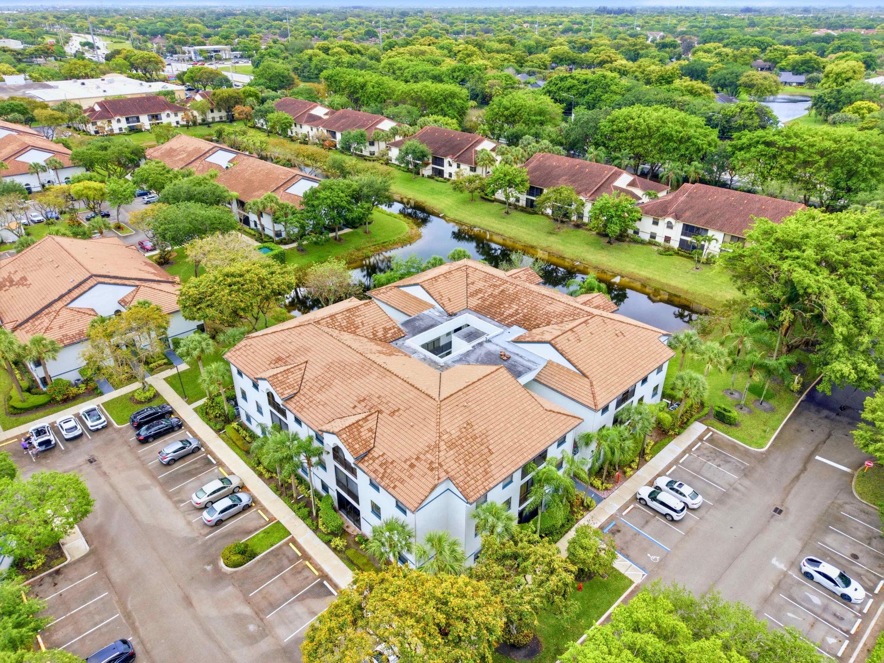 5265 Brisata Circle P, Boynton Beach, FL 33437 — photo 1 of 60