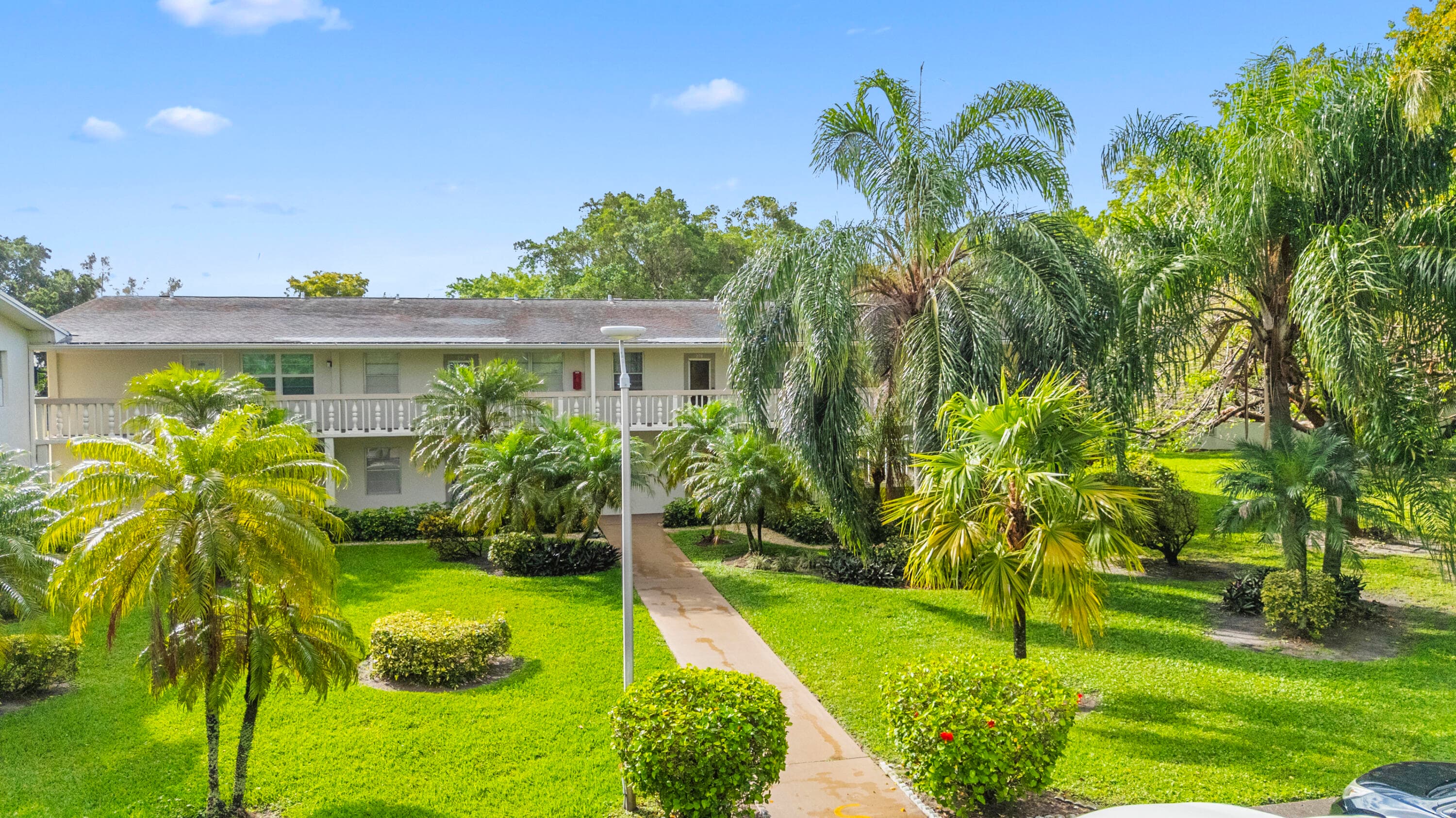 266 Ventnor S, Deerfield Beach, FL 33442 — photo 1 of 41