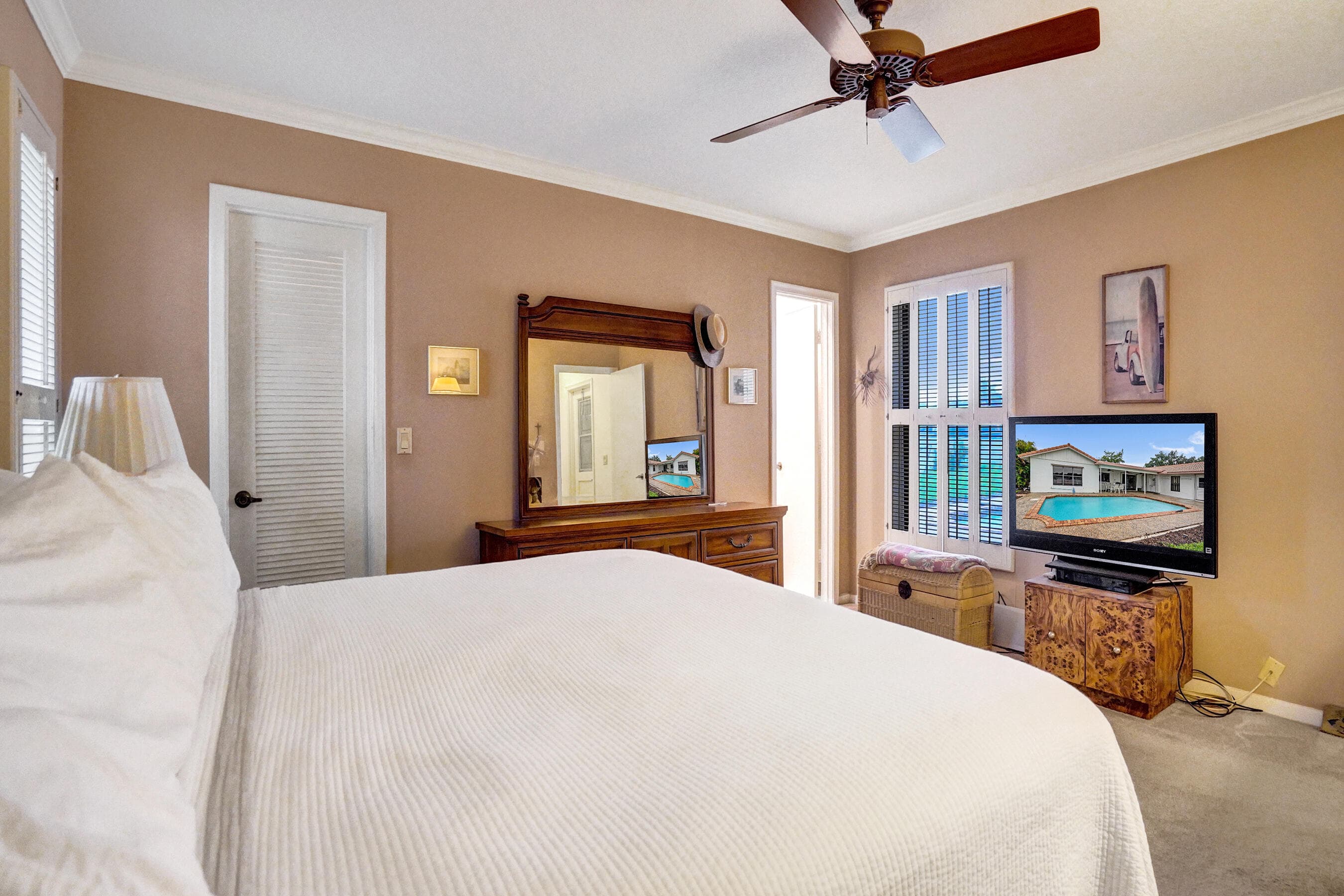 1721 SW 69th Avenue, Plantation, FL 33317 — photo 18 of 30