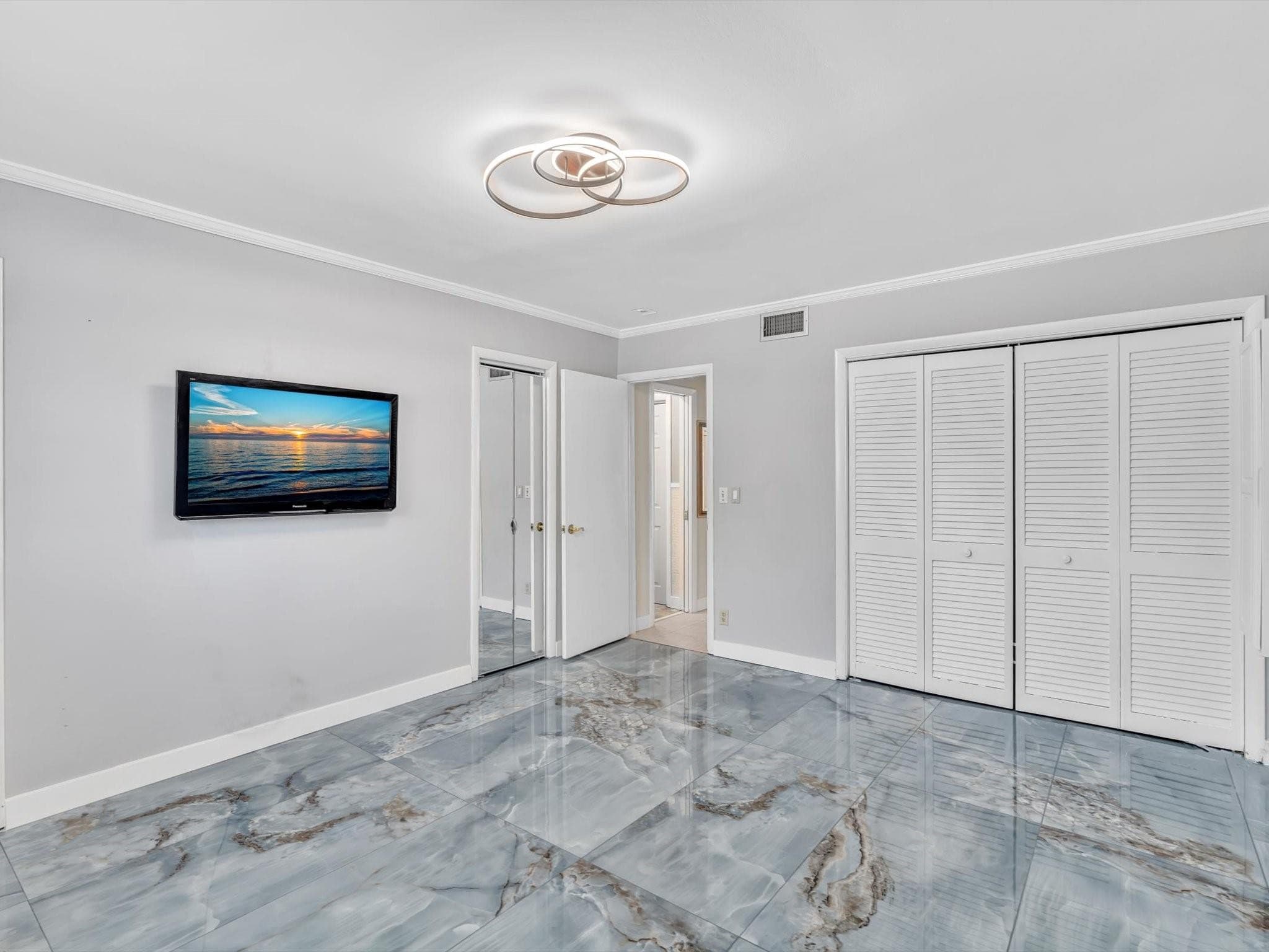 2000 Diana Drive, Hallandale Beach, FL 33009 — photo 27 of 65