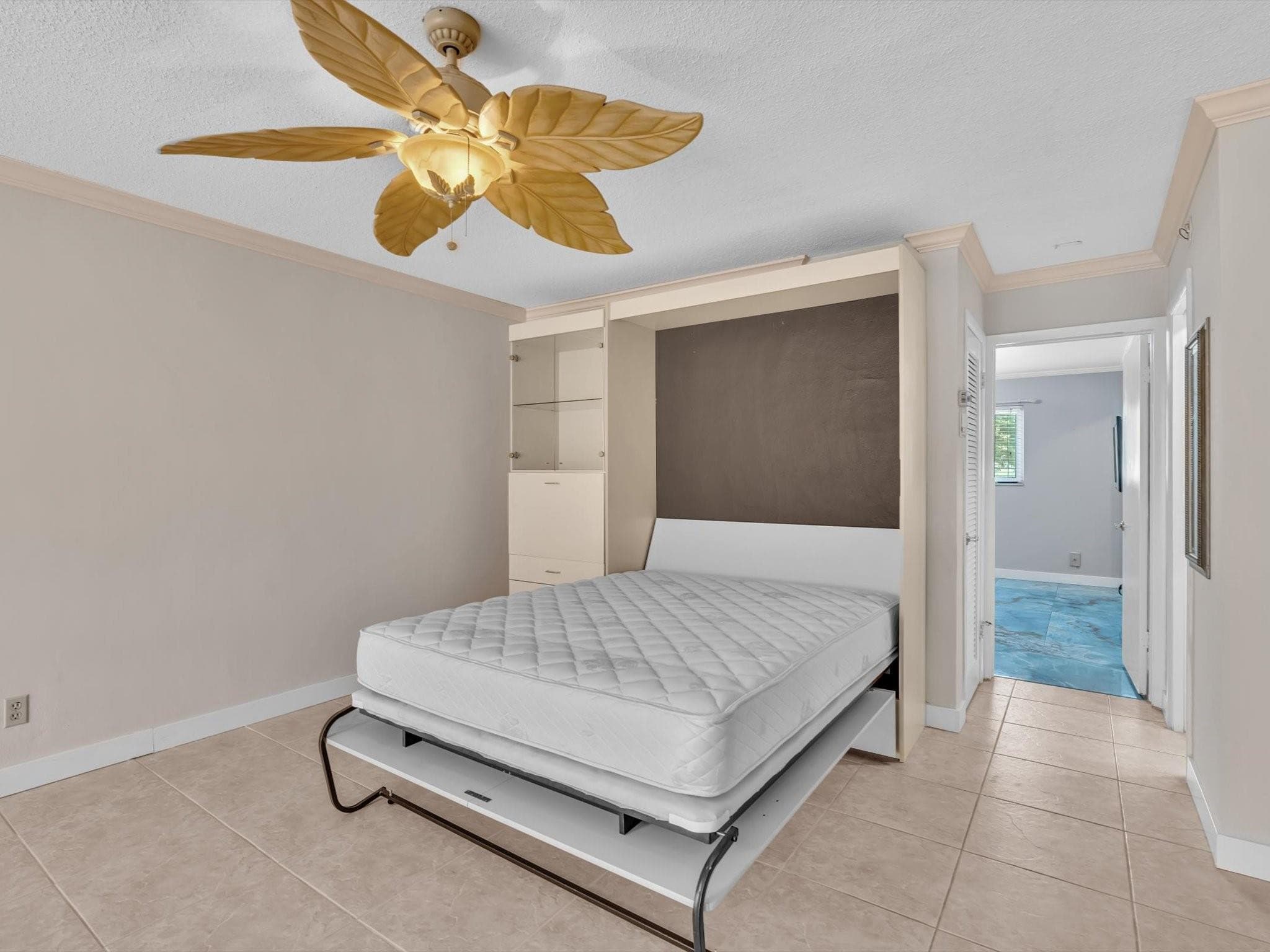2000 Diana Drive, Hallandale Beach, FL 33009 — photo 32 of 65