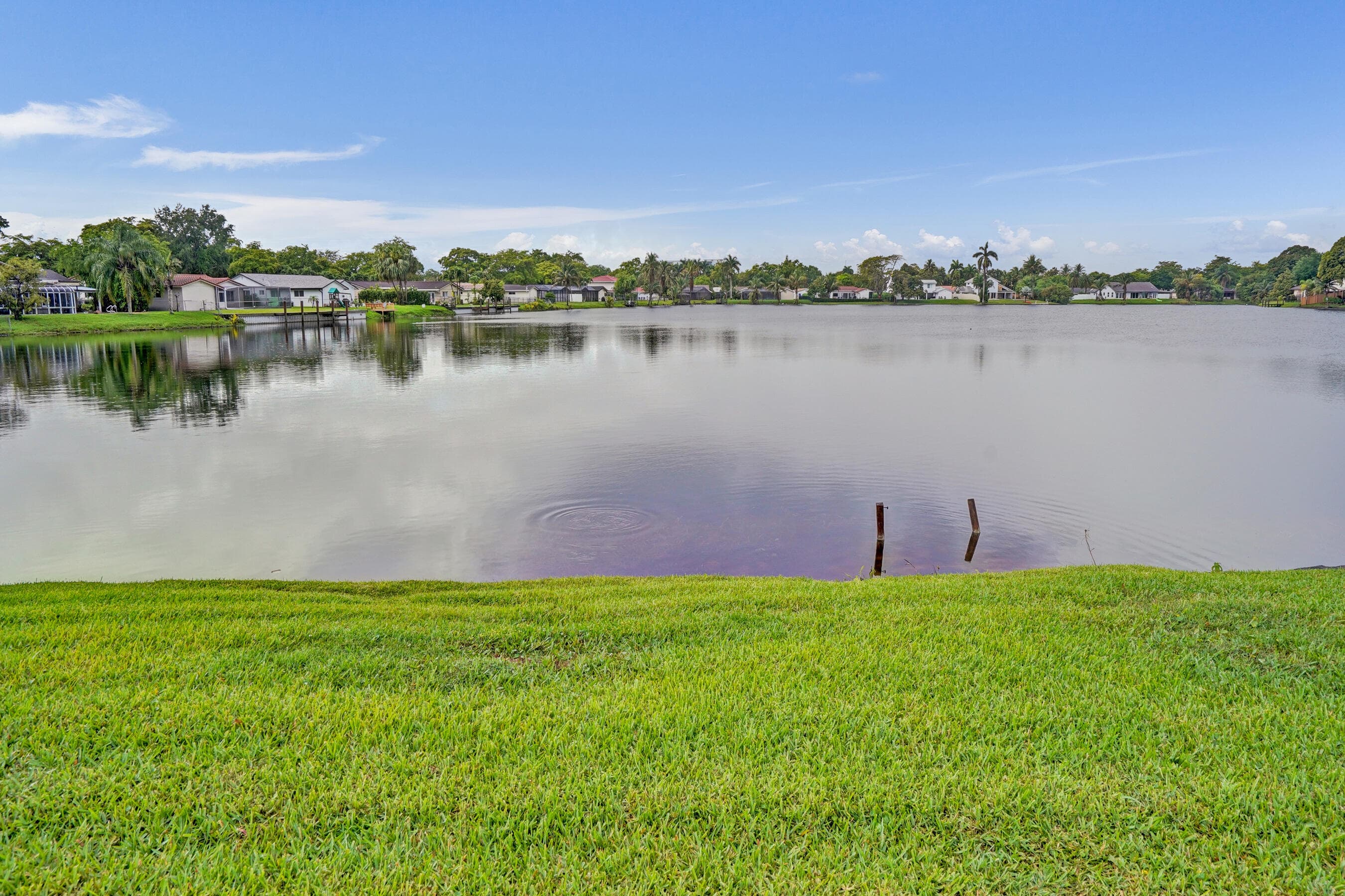 1721 SW 69th Avenue, Plantation, FL 33317 — photo 4 of 30
