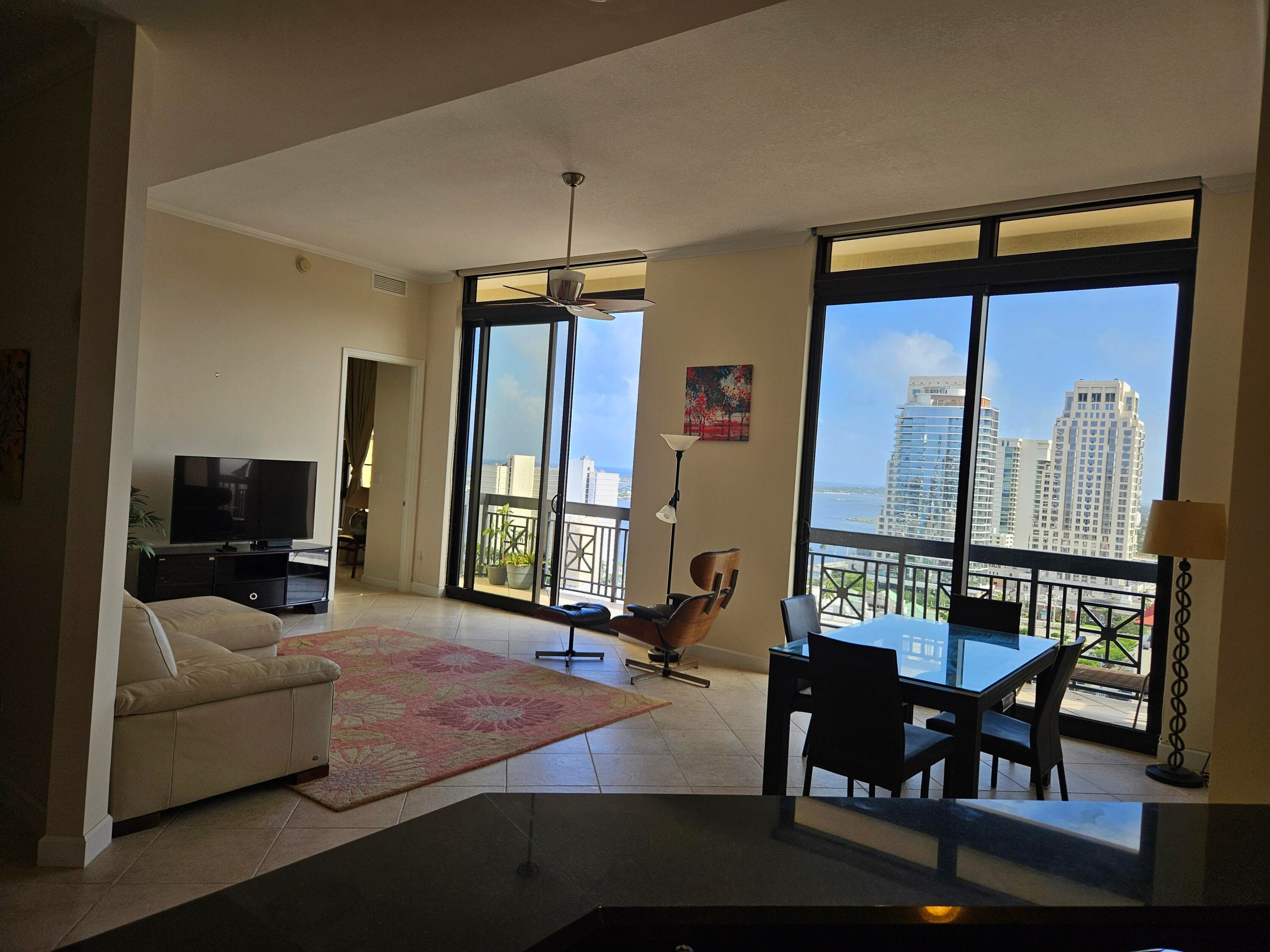 801 S Olive Avenue 1604, West Palm Beach, FL 33401 — photo 2 of 19