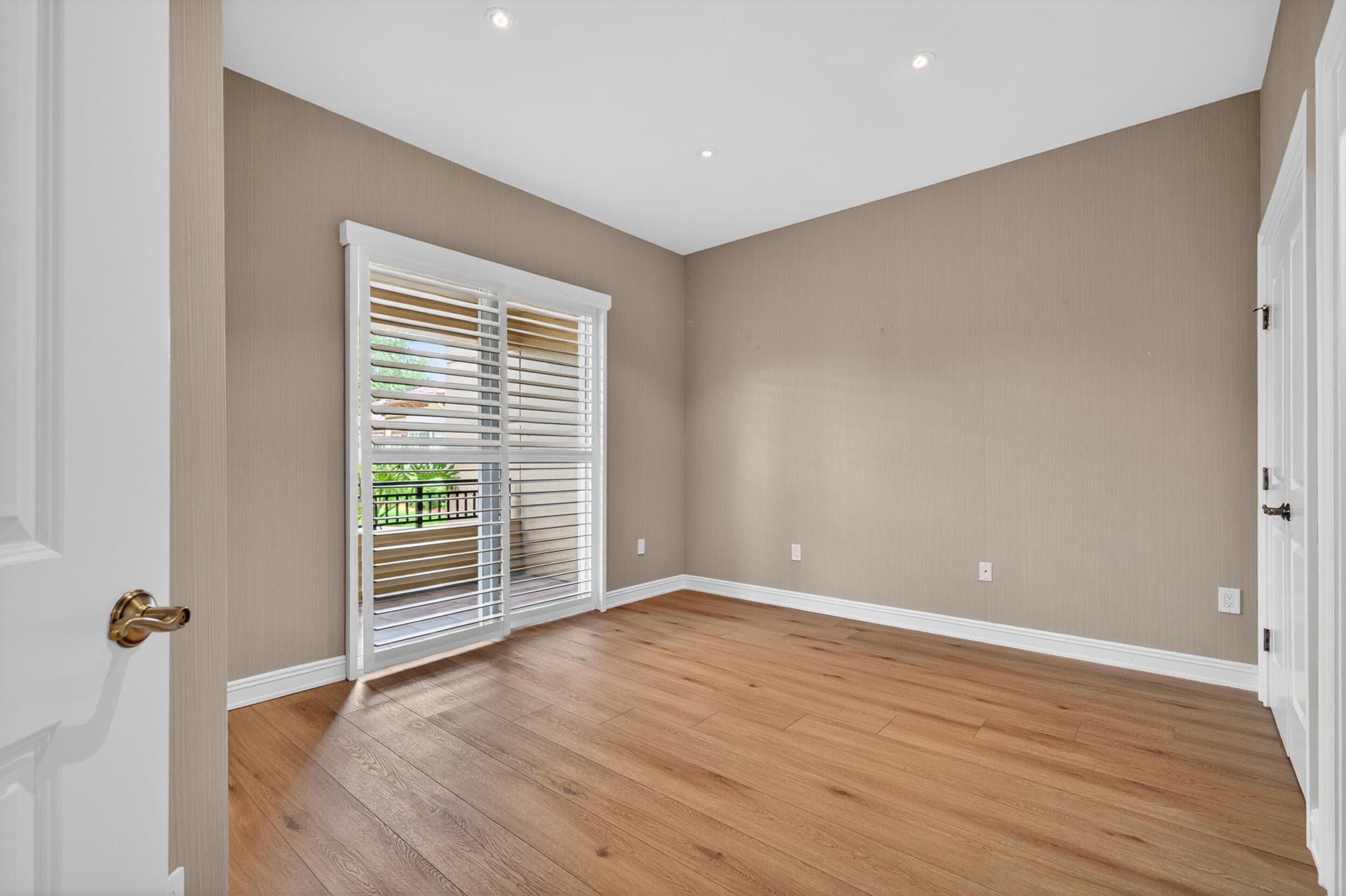 16135 Emerald Estates Drive 164, Weston, FL 33331 — photo 26 of 76