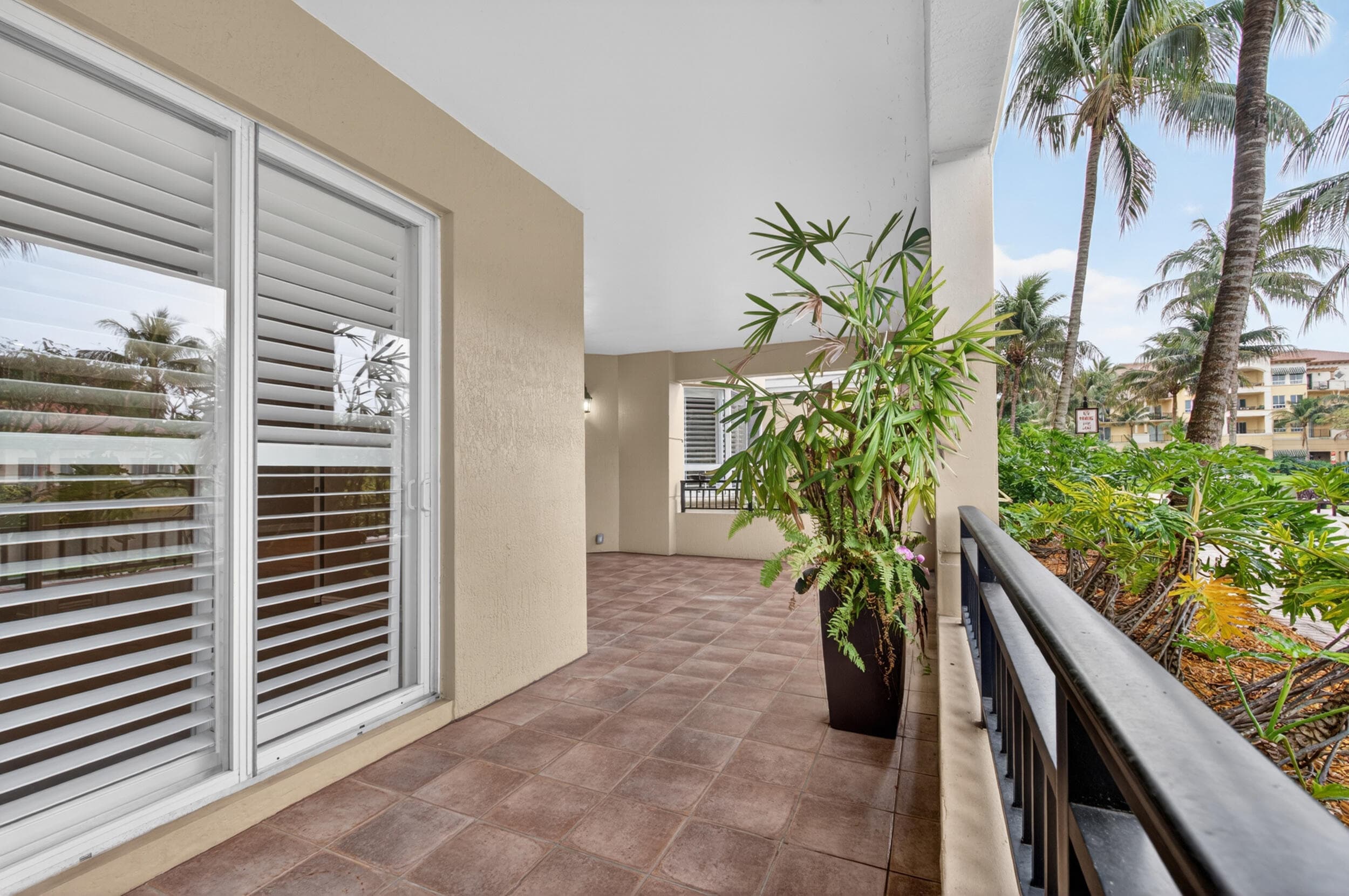 16135 Emerald Estates Drive 164, Weston, FL 33331 — photo 38 of 76