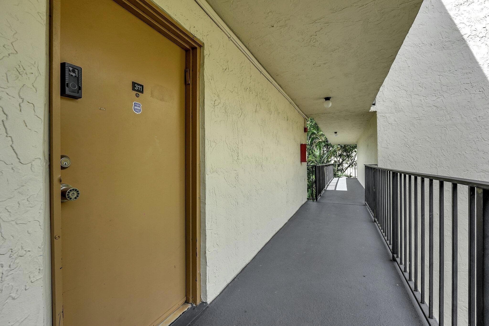 6190 Woodlands Boulevard 311, Tamarac, FL 33319 — photo 11 of 35
