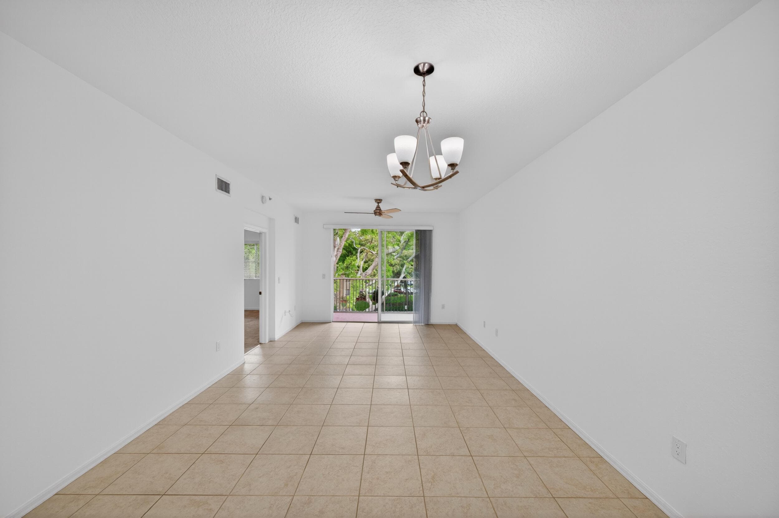 7775 Yardley Drive 314, Tamarac, FL 33321 — photo 4 of 40