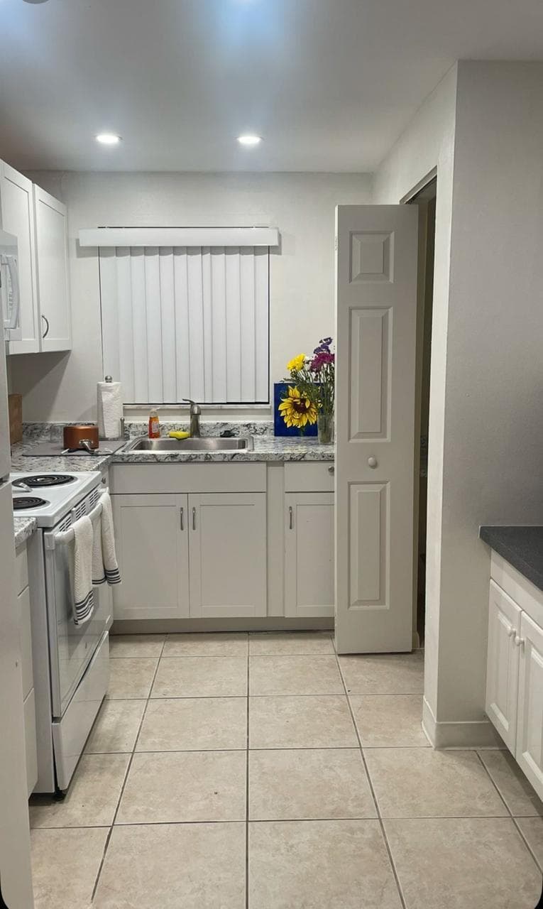 50 SE 12th Street 145, Boca Raton, FL 33432 — photo 4 of 14