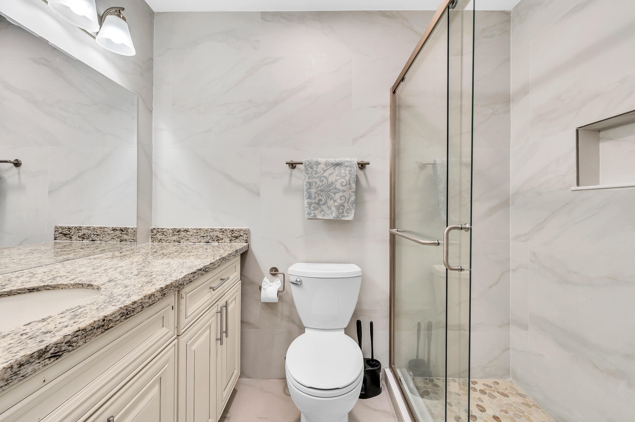 584 SE 20th Avenue 2, Deerfield Beach, FL 33441 — photo 20 of 31