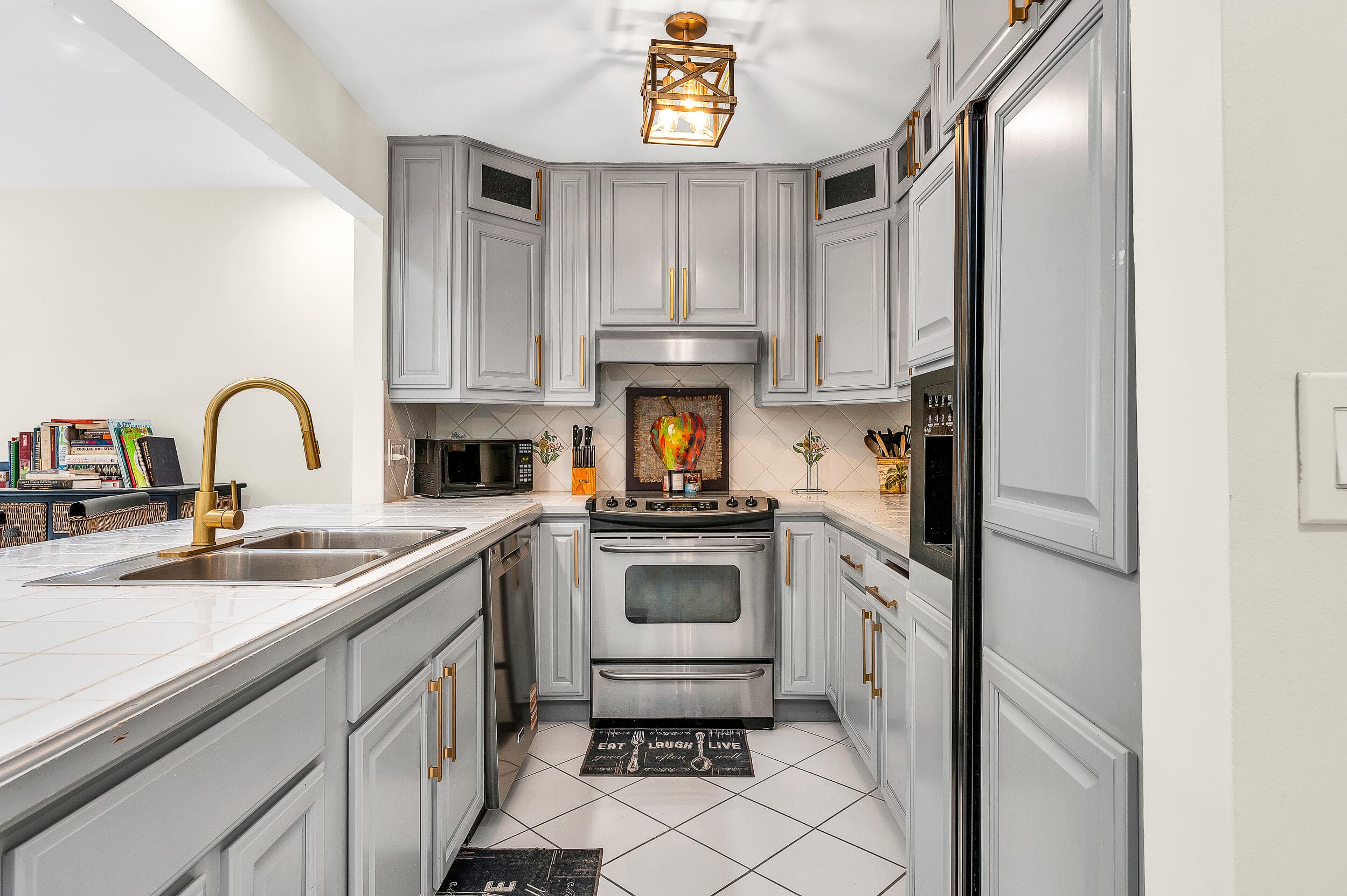 584 SE 20th Avenue 2, Deerfield Beach, FL 33441 — photo 14 of 31