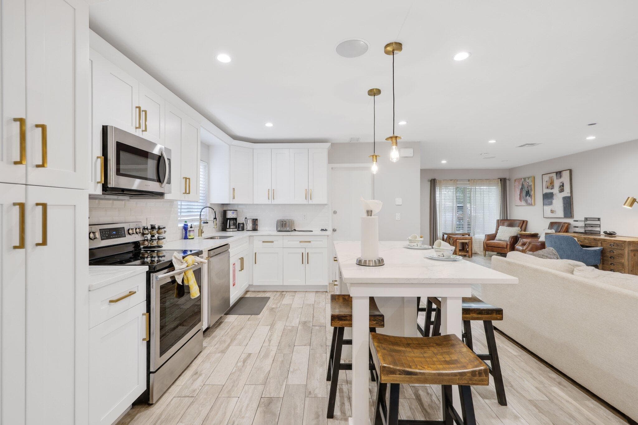 513 Curlew Road, Delray Beach, FL 33444 — photo 10 of 43