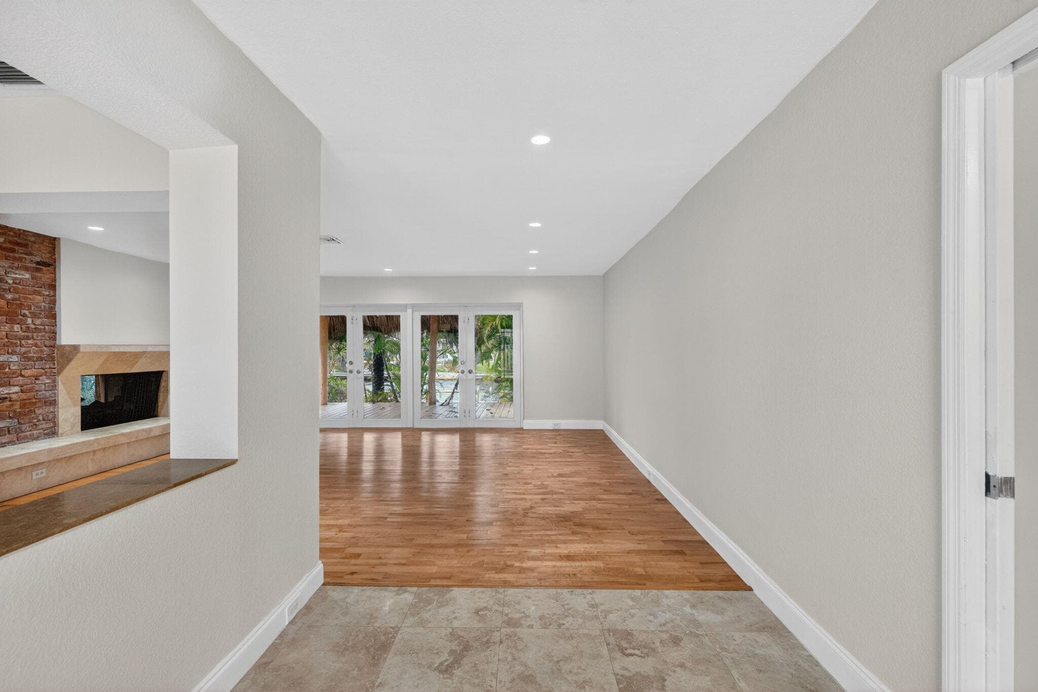 2213 NE 16th Street, Fort Lauderdale, FL 33304 — photo 4 of 59