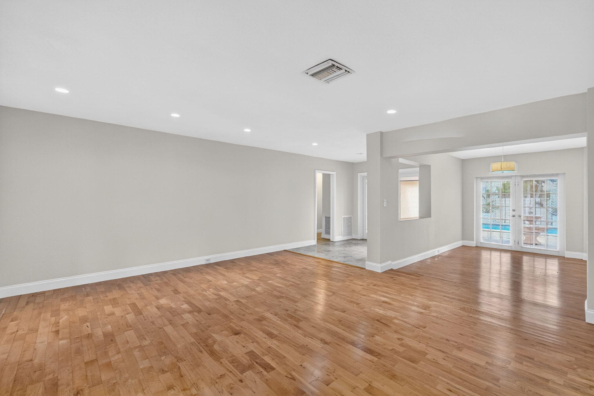 2213 NE 16th Street, Fort Lauderdale, FL 33304 — photo 12 of 59