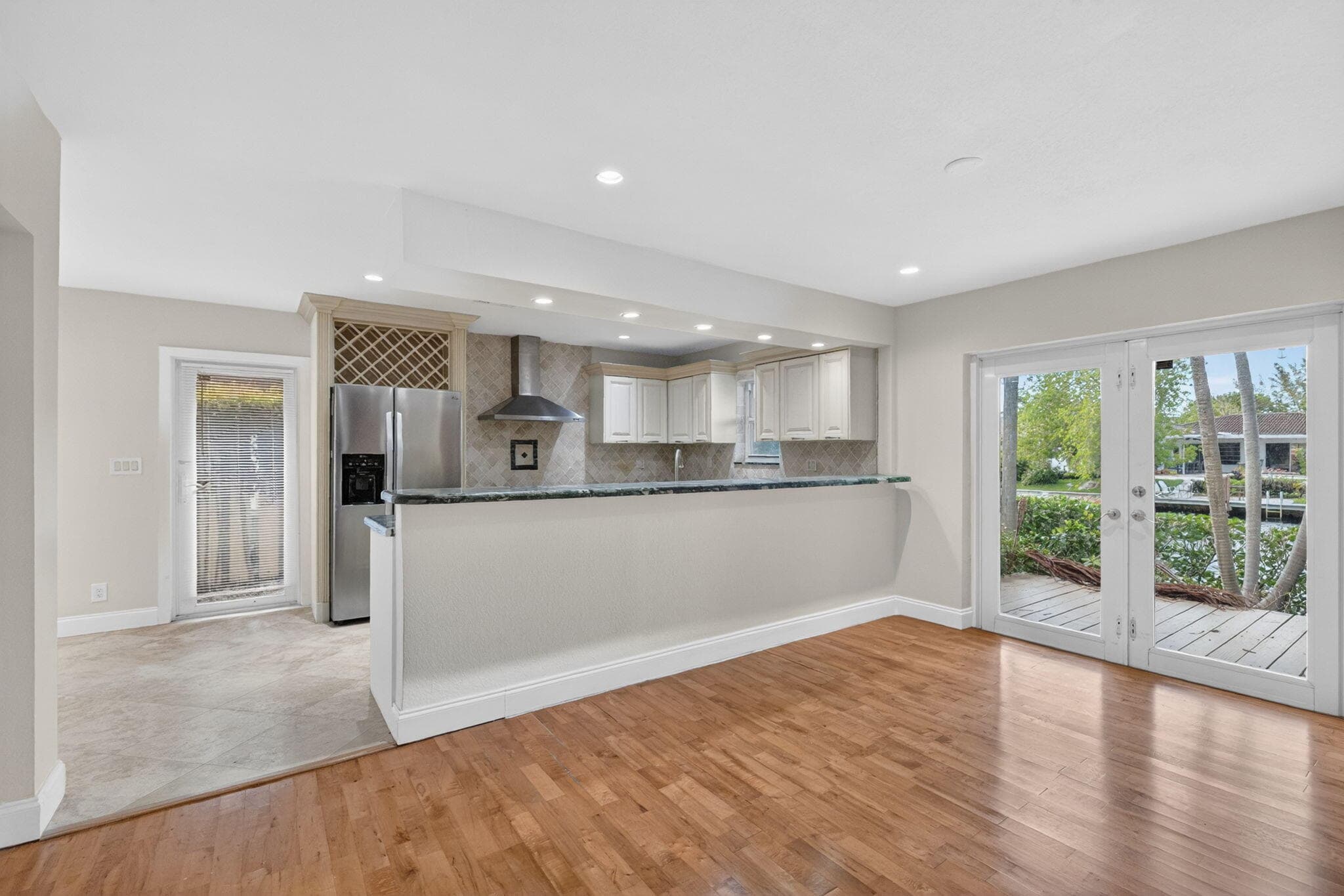 2213 NE 16th Street, Fort Lauderdale, FL 33304 — photo 14 of 59