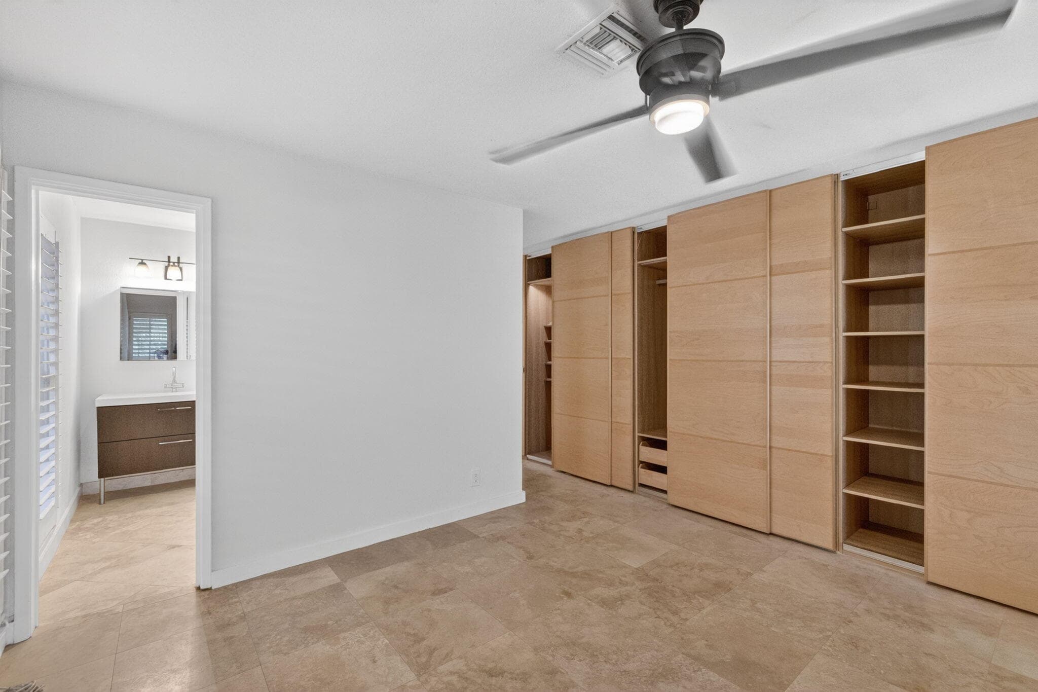 2213 NE 16th Street, Fort Lauderdale, FL 33304 — photo 34 of 59