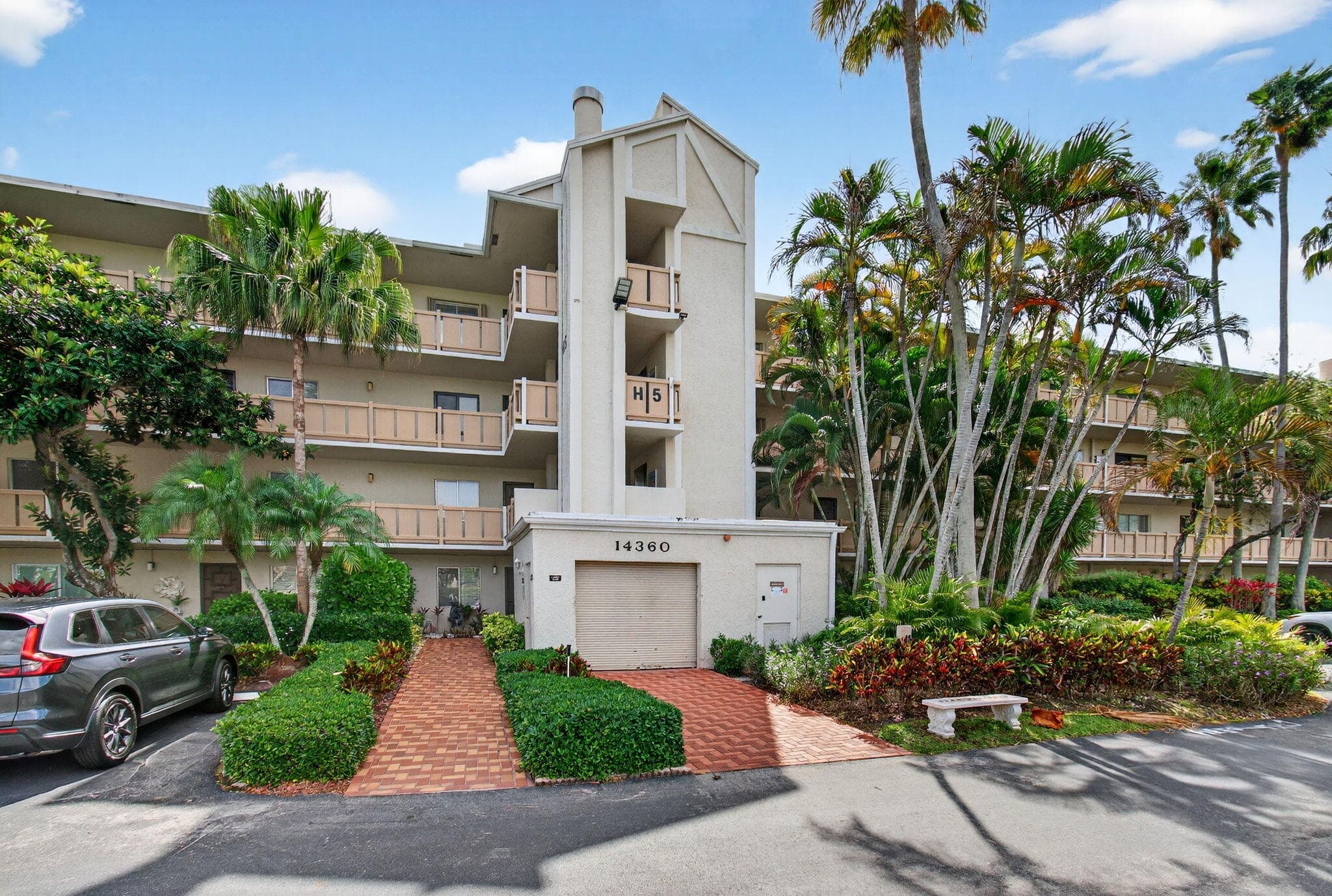 14360 Strathmore Lane 406, Delray Beach, FL 33446 — photo 3 of 82