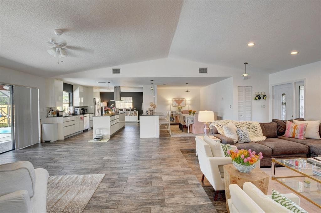 17679 Woodview Terrace, Boca Raton, FL 33487 — photo 3 of 46