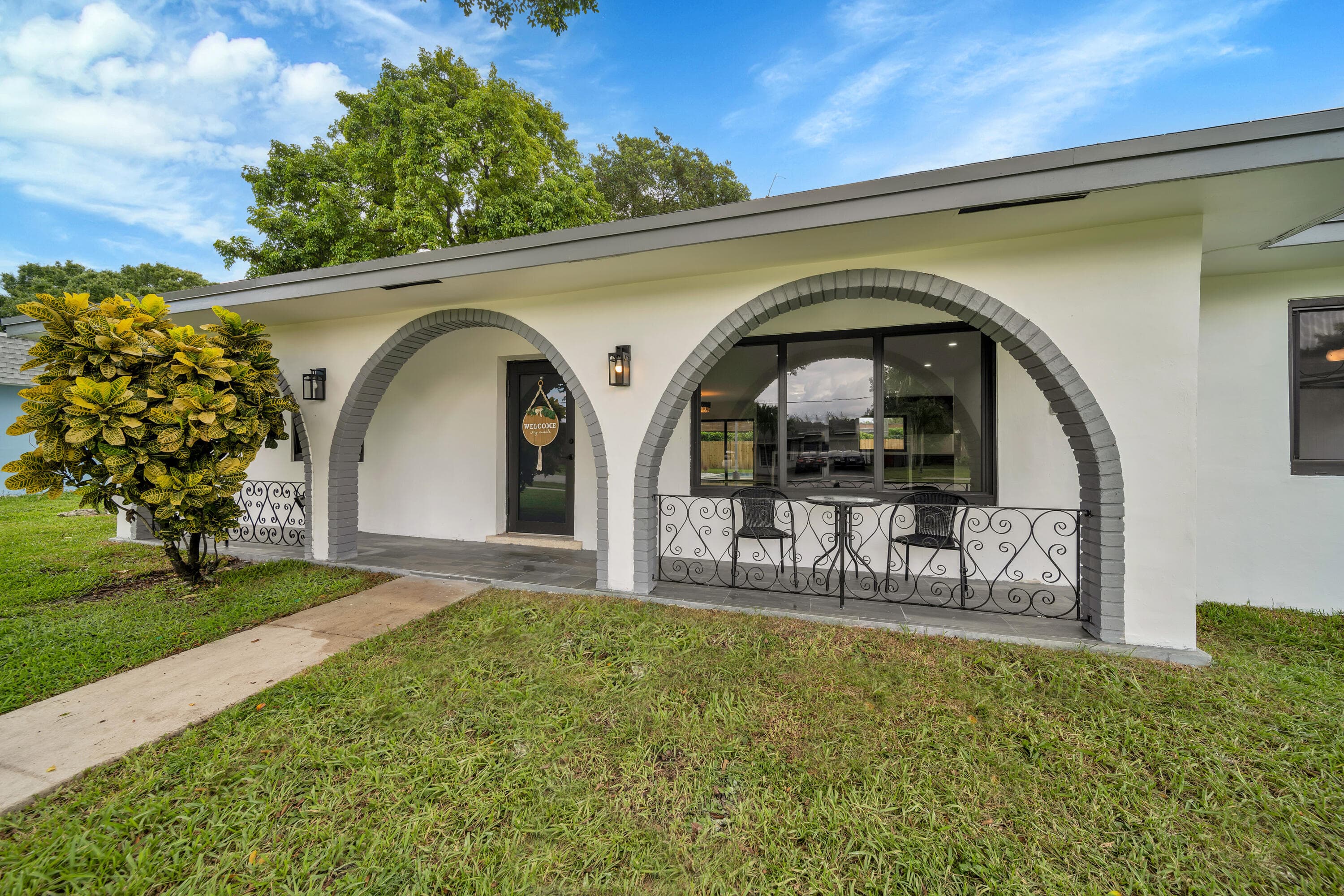 7301 NW 13th Court, Plantation, FL 33313 — photo 1 of 36