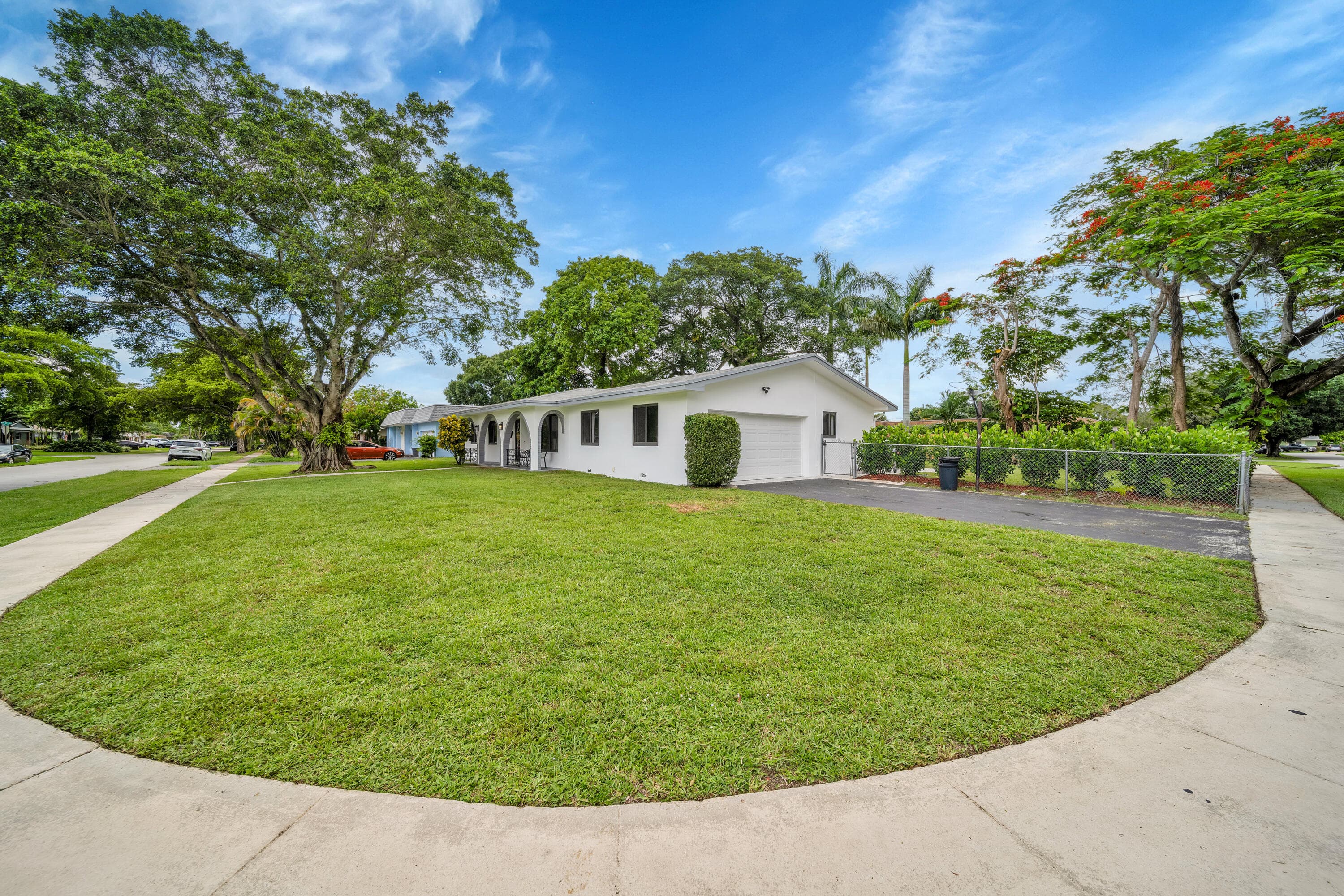 7301 NW 13th Court, Plantation, FL 33313 — photo 7 of 36