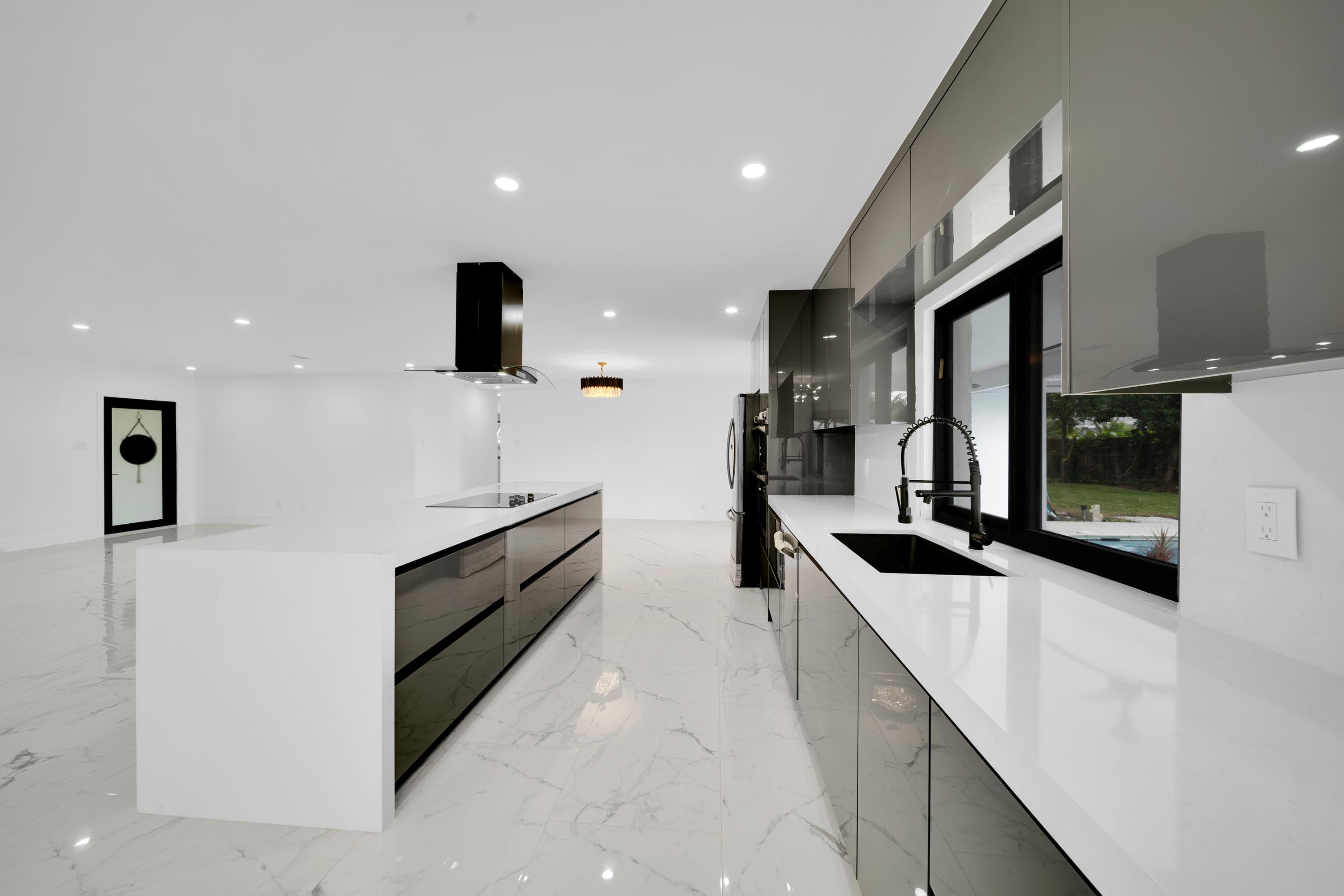 7301 NW 13th Court, Plantation, FL 33313 — photo 13 of 36