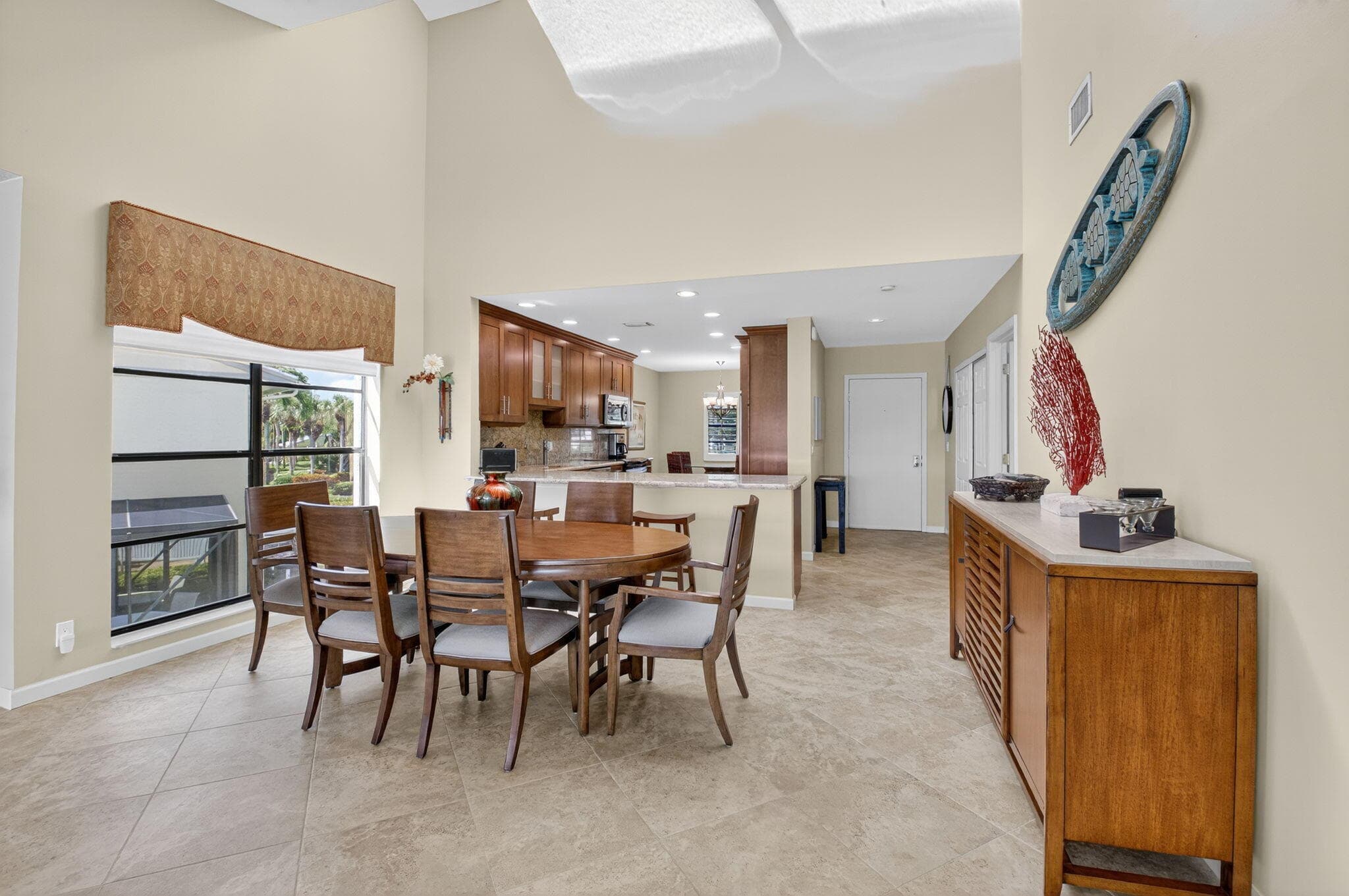 21 Eastgate Drive D, Boynton Beach, FL 33436 — photo 5 of 86