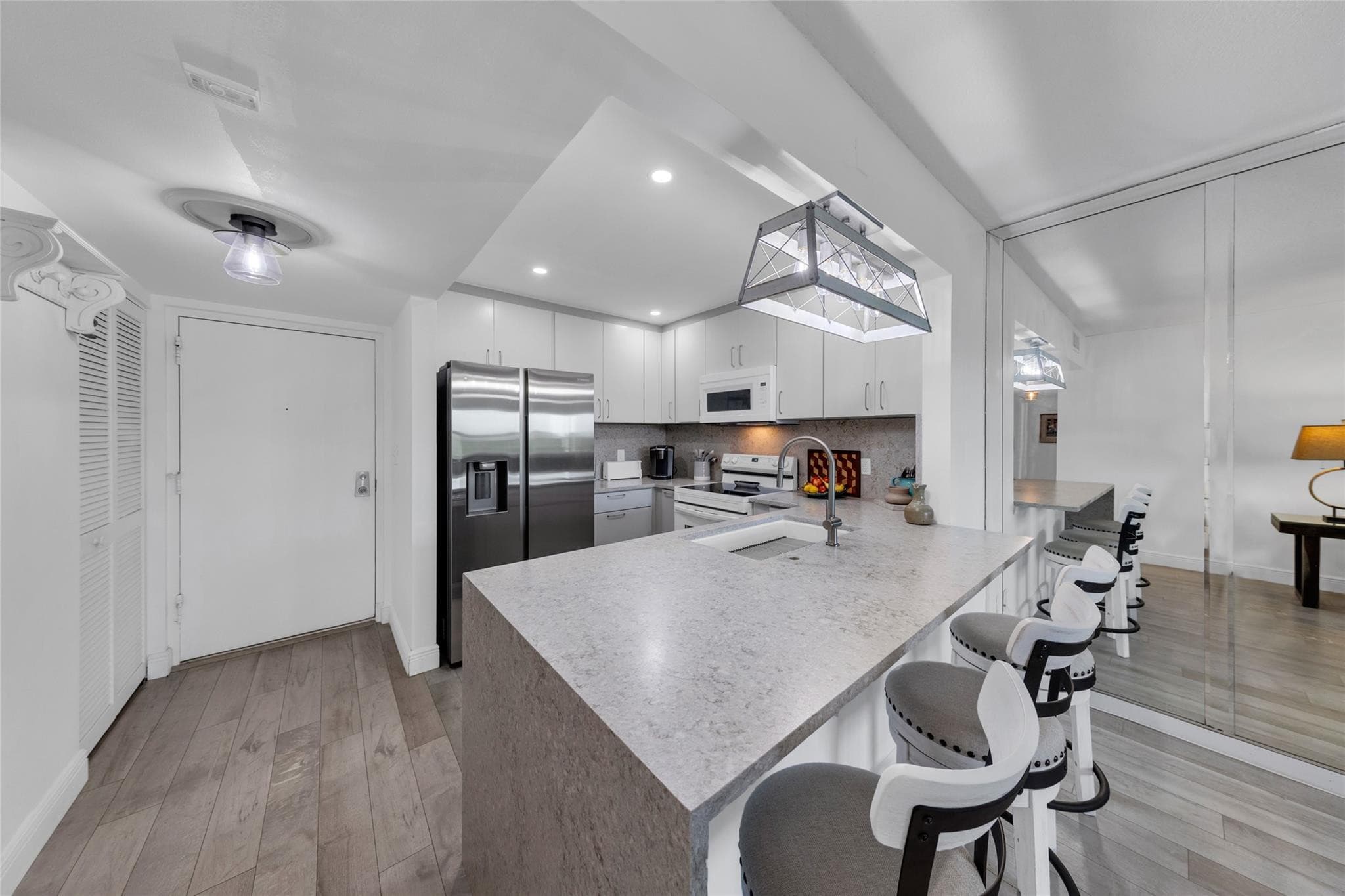 900 River Reach Drive 518, Fort Lauderdale, FL 33315 — photo 4 of 47