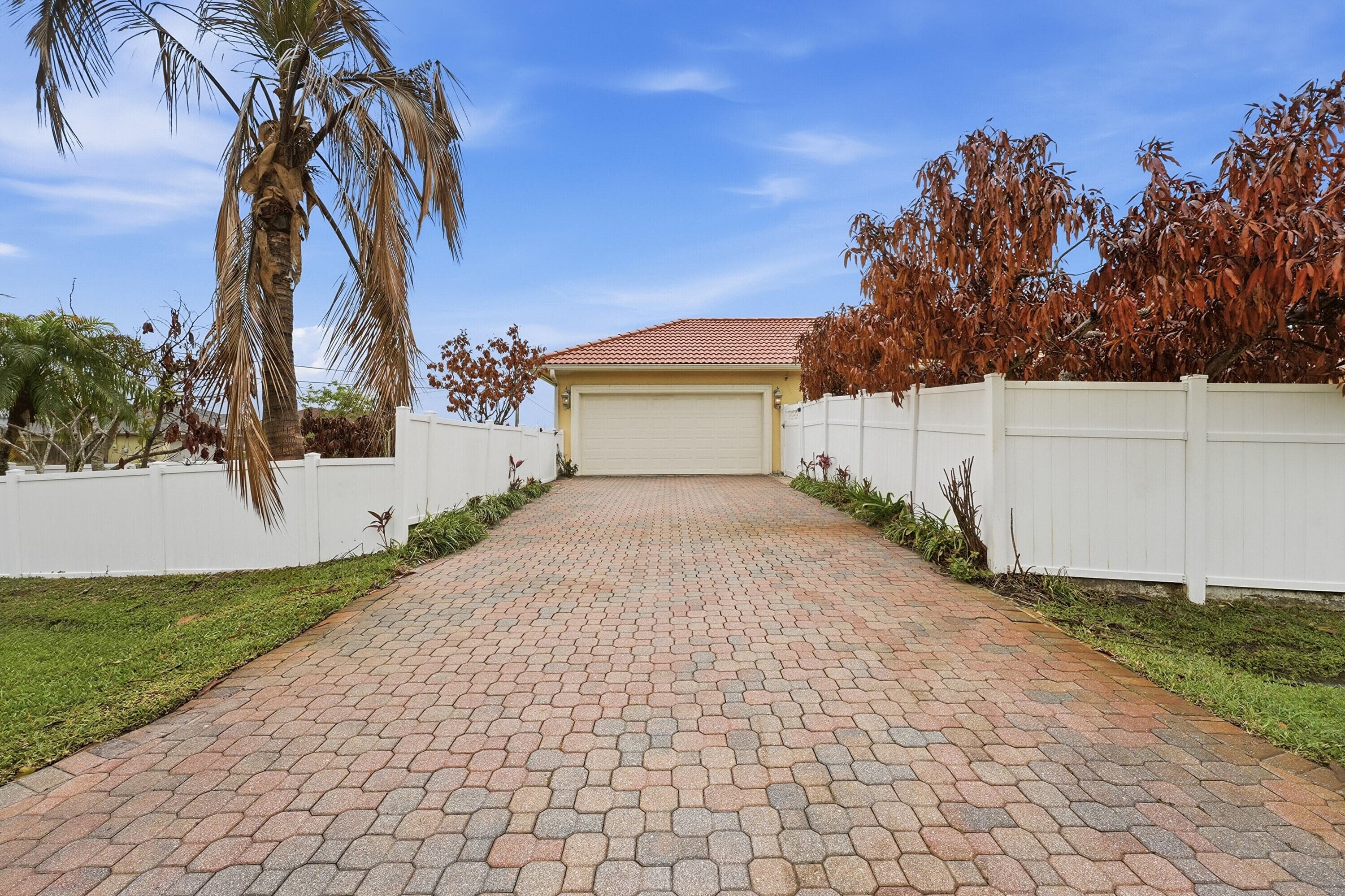6444 NW Frenze Street, Port St. Lucie, FL 34986 — photo 7 of 61