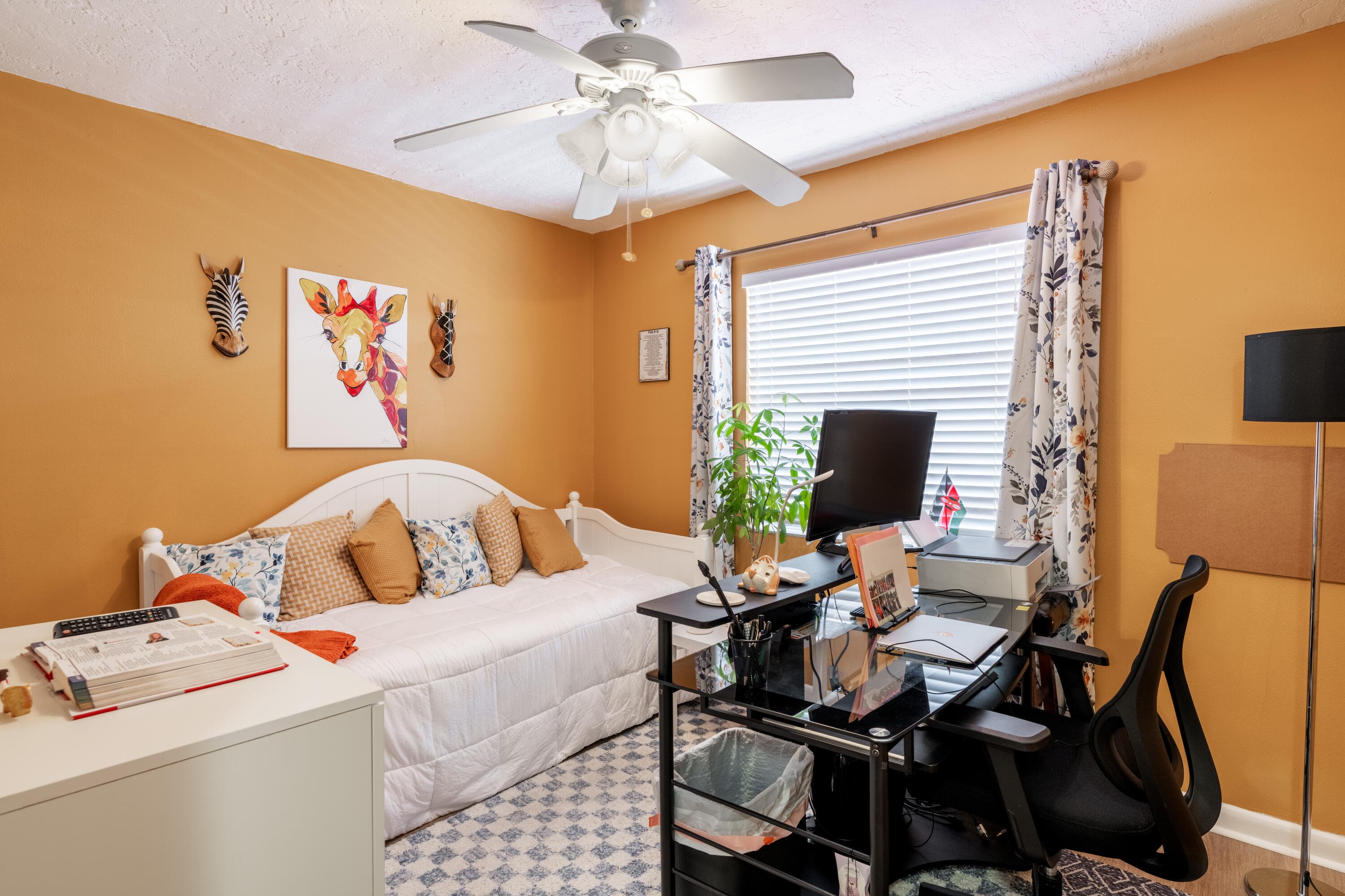 2801 Somerset Drive, Lauderdale Lakes, FL 33311 — photo 8 of 25