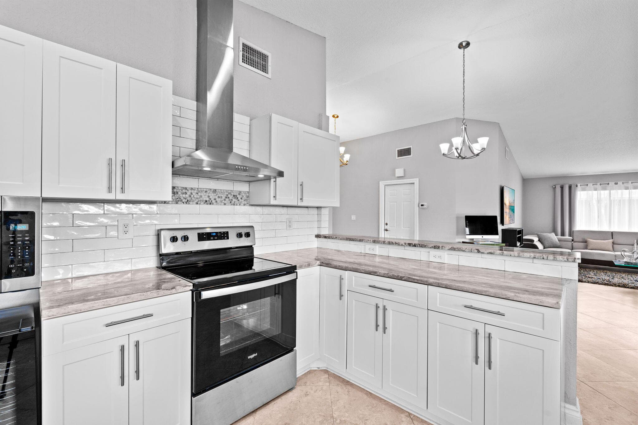 10218 NW 71st Place, Tamarac, FL 33321 — photo 16 of 41