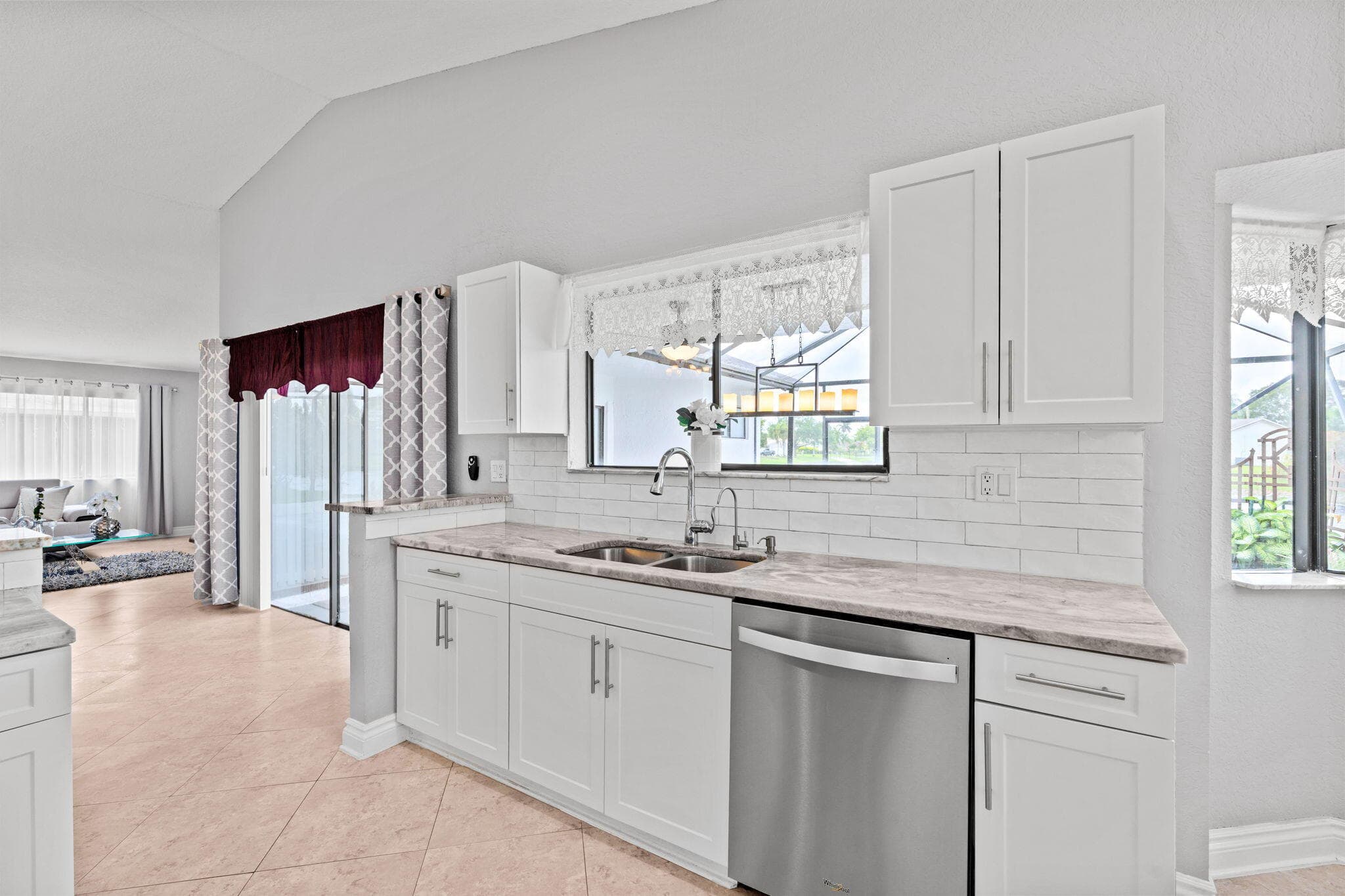 10218 NW 71st Place, Tamarac, FL 33321 — photo 17 of 41