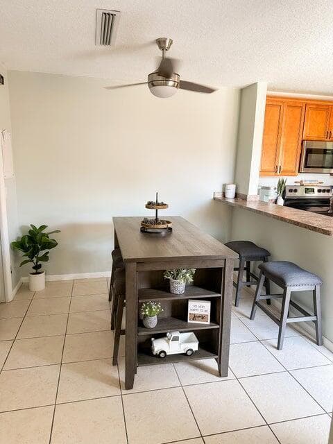 1402 Nebraska 15d, Fort Pierce, FL 34950 — photo 4 of 12