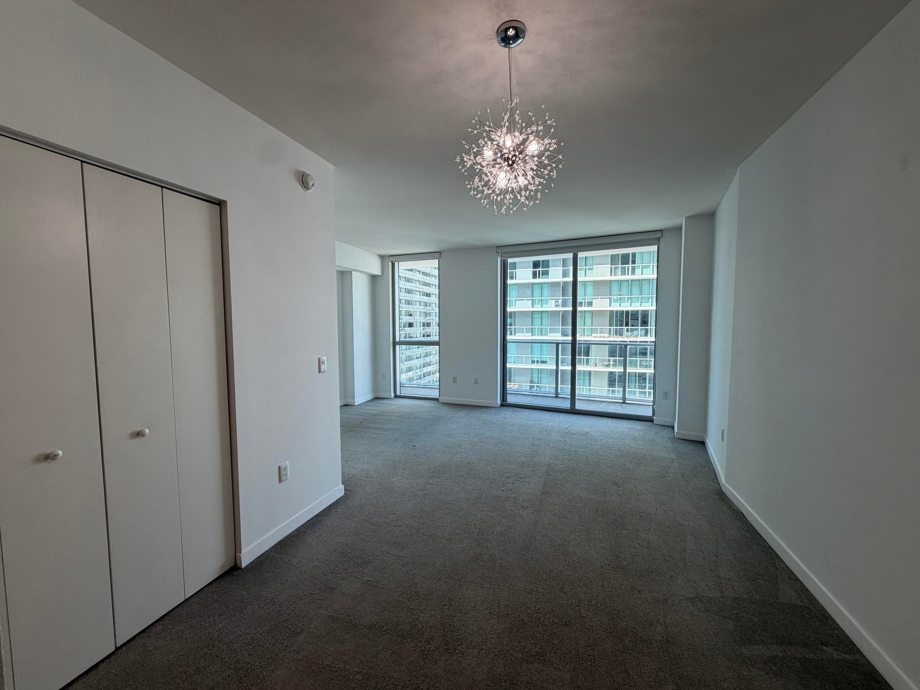 1100 S Miami Avenue 2206, Miami, FL 33130 — photo 4 of 11