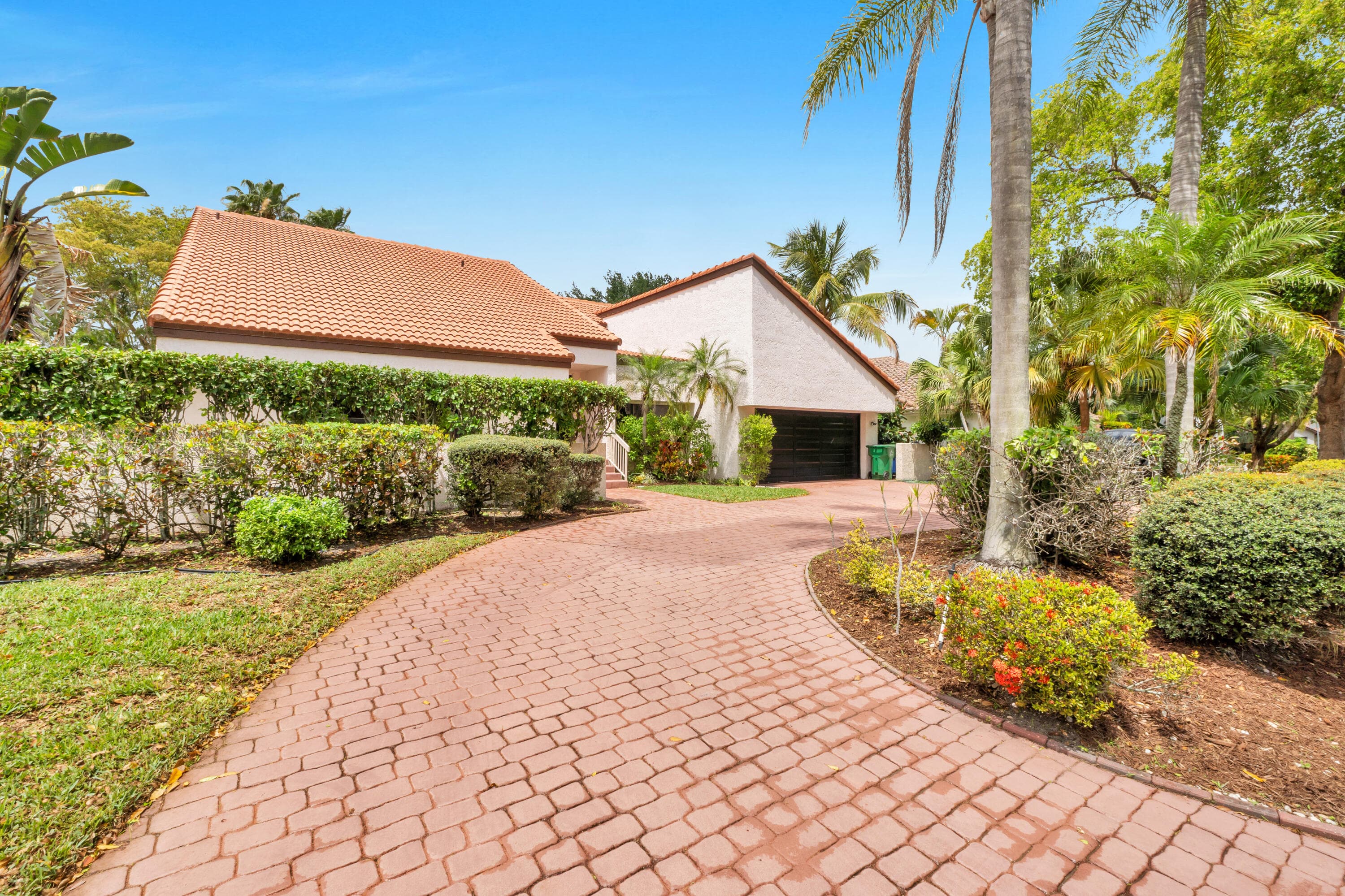 5040 NW 88th Lane, Coral Springs, FL 33067 — photo 3 of 46