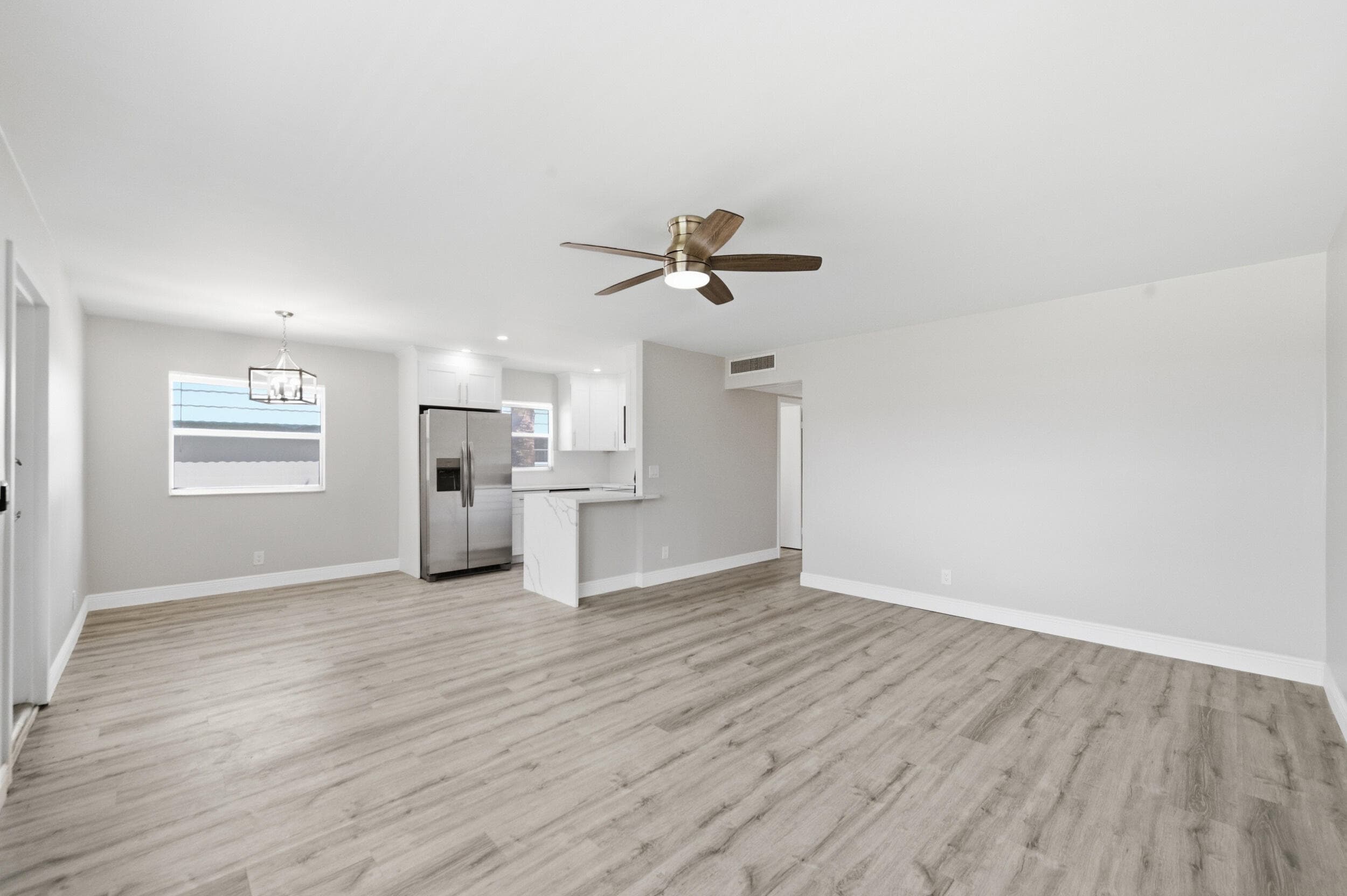 284 Flanders F, Delray Beach, FL 33484 — photo 5 of 75
