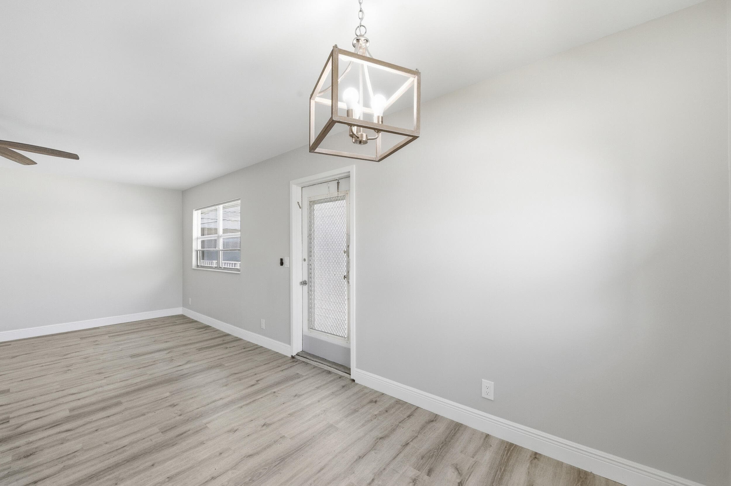 284 Flanders F, Delray Beach, FL 33484 — photo 13 of 75