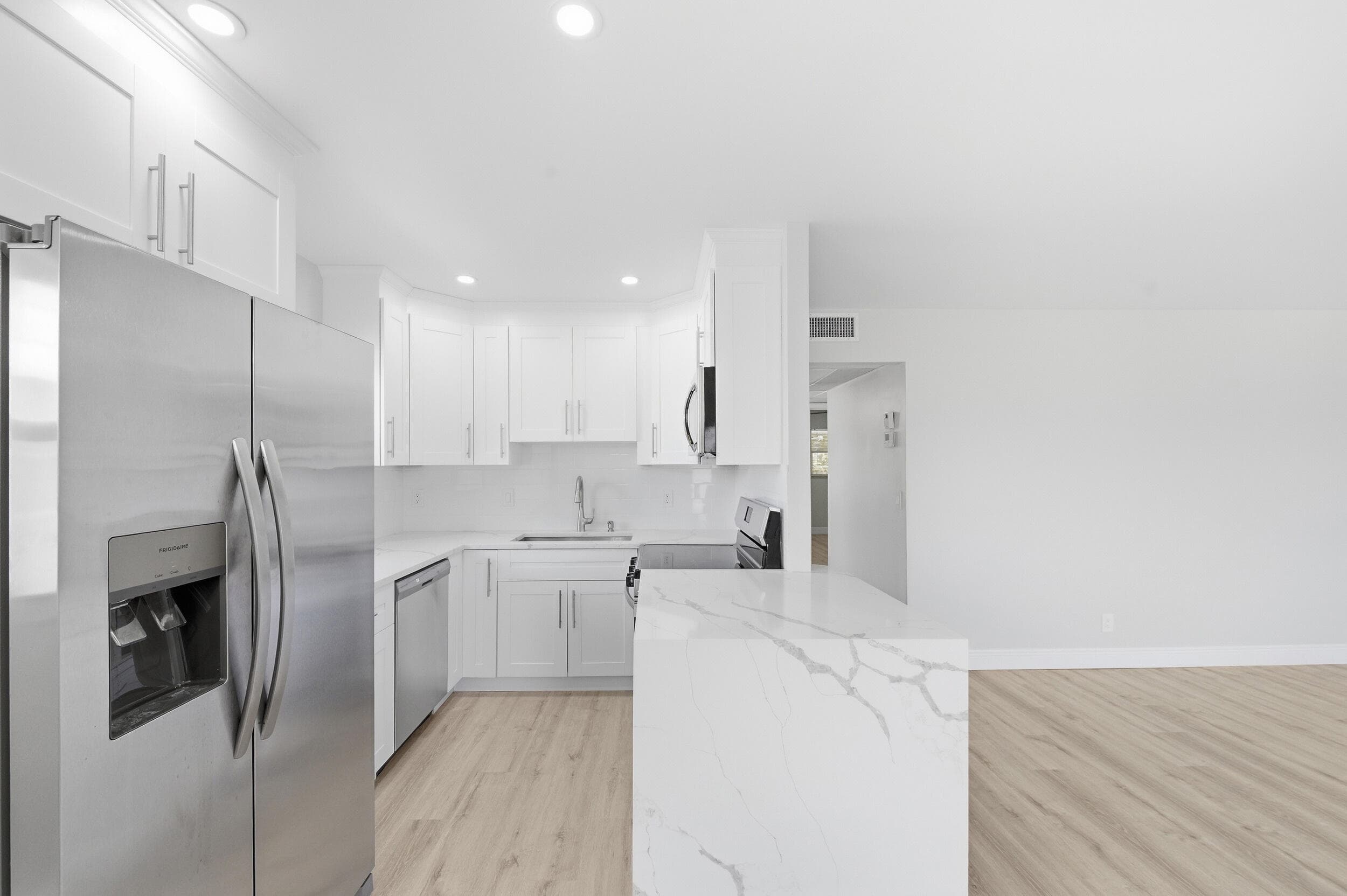 284 Flanders F, Delray Beach, FL 33484 — photo 15 of 75