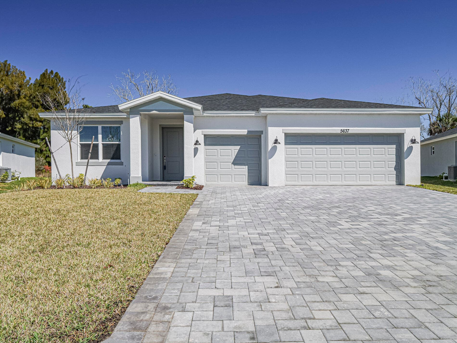 5637 Hampton Park Circle, Vero Beach, FL 32966 — photo 1 of 39