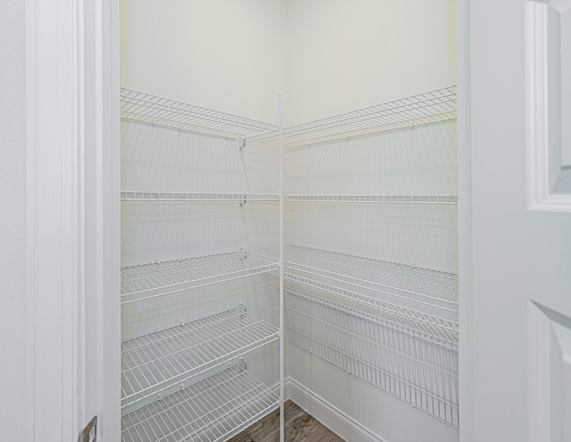 5637 Hampton Park Circle, Vero Beach, FL 32966 — photo 13 of 39