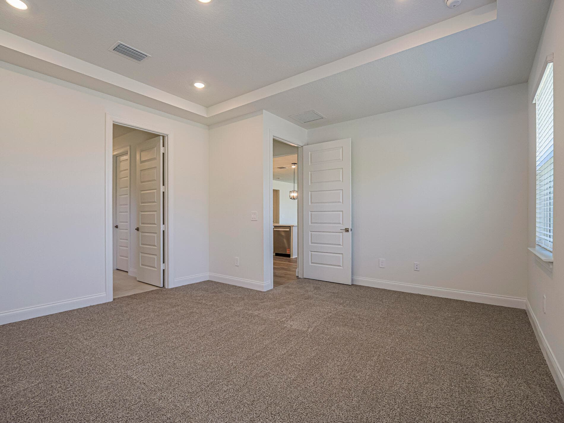 5637 Hampton Park Circle, Vero Beach, FL 32966 — photo 18 of 39
