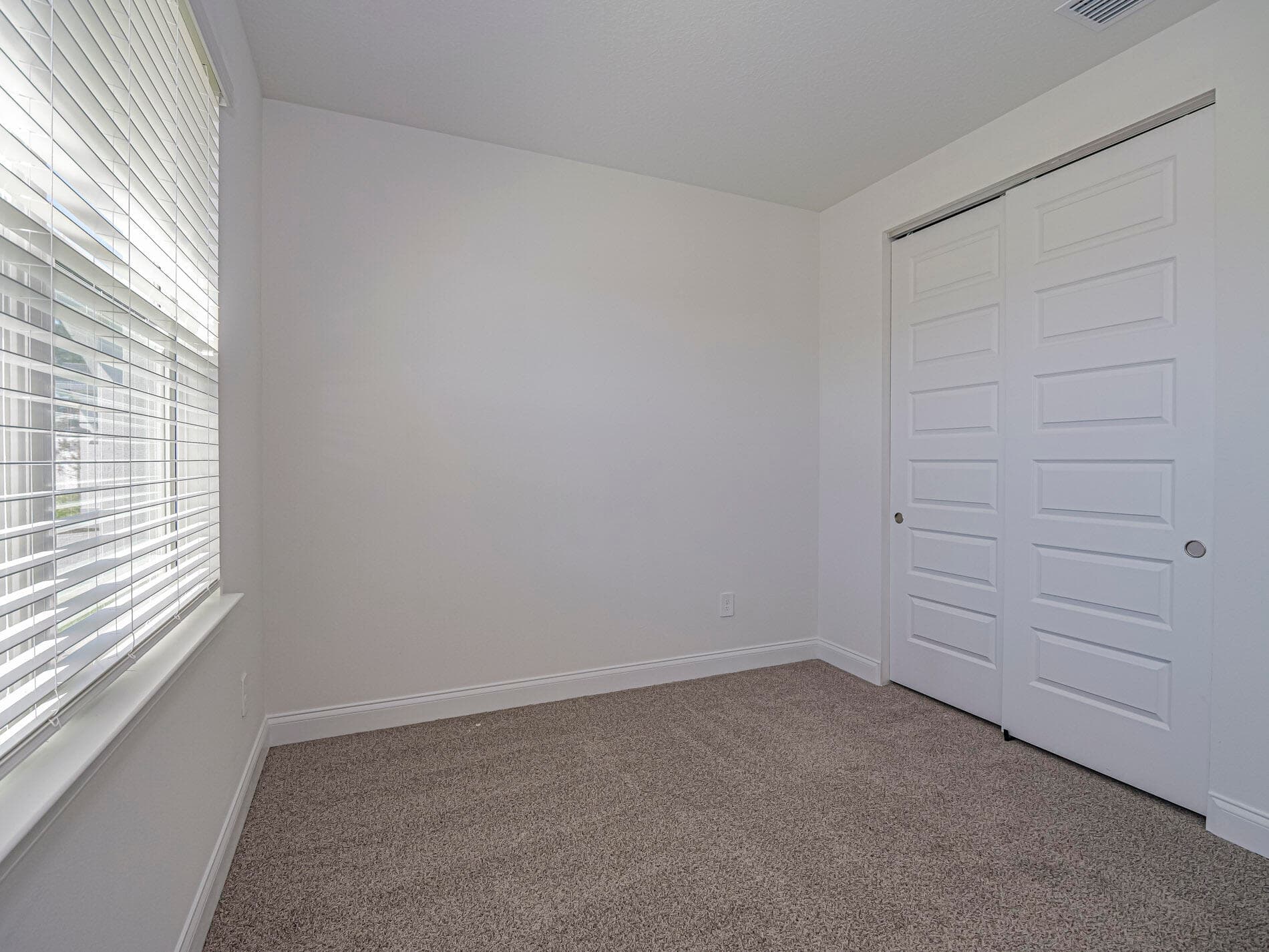 5637 Hampton Park Circle, Vero Beach, FL 32966 — photo 28 of 39