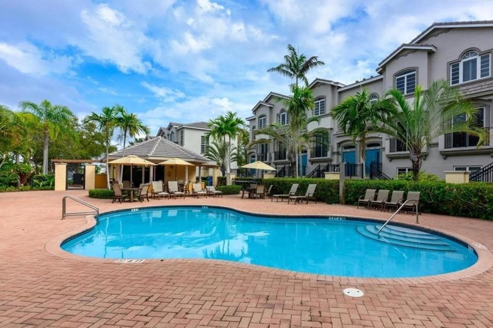 3932 Coral Heights Way, Oakland Park, FL 33308 — photo 25 of 27