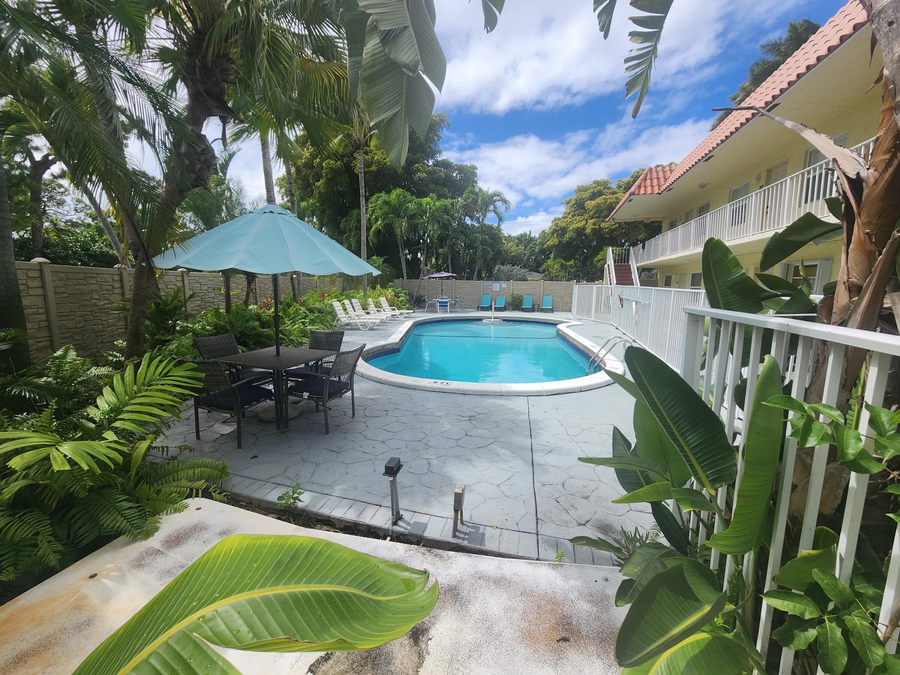 1125 NE 16th Place 105, Fort Lauderdale, FL 33305 — photo 2 of 20