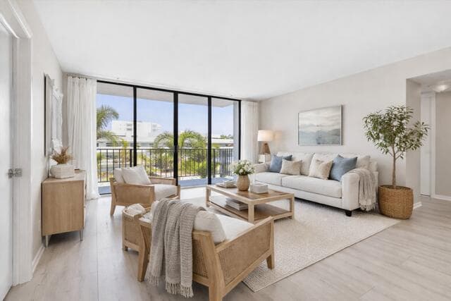 3800 Washington Road 310, West Palm Beach, FL 33405 — photo 1 of 15