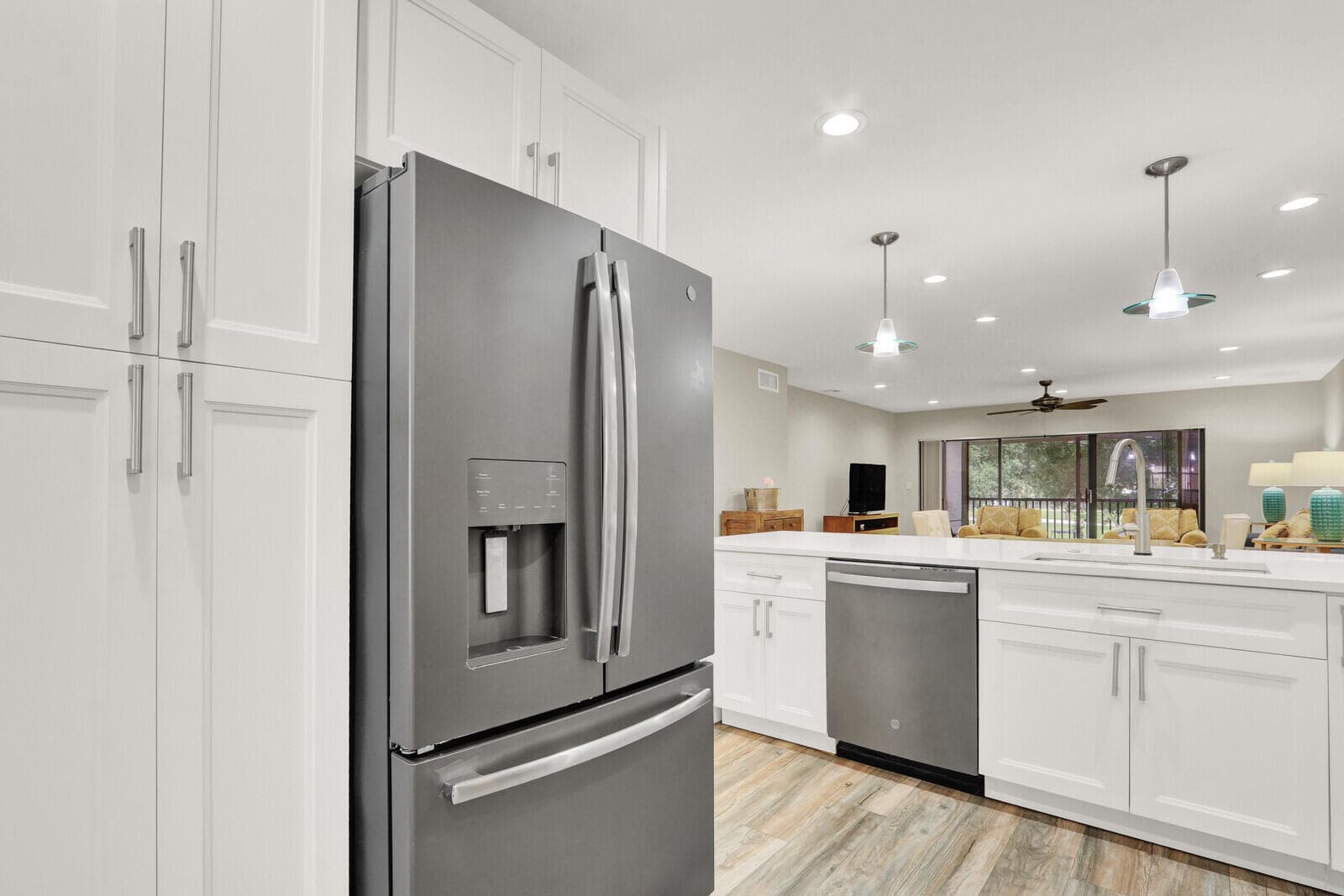 12910 Briarlake Drive 203, Palm Beach Gardens, FL 33418 — photo 5 of 49