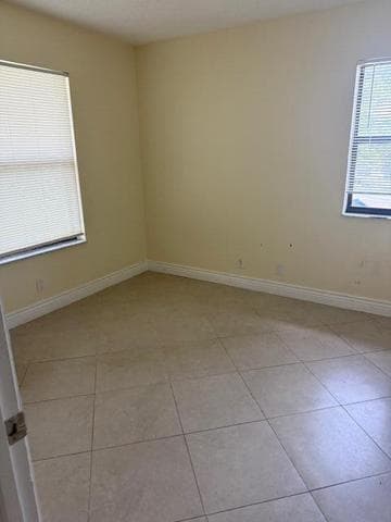 21911 Lake Forest Circle 201, Boca Raton, FL 33433 — photo 6 of 8