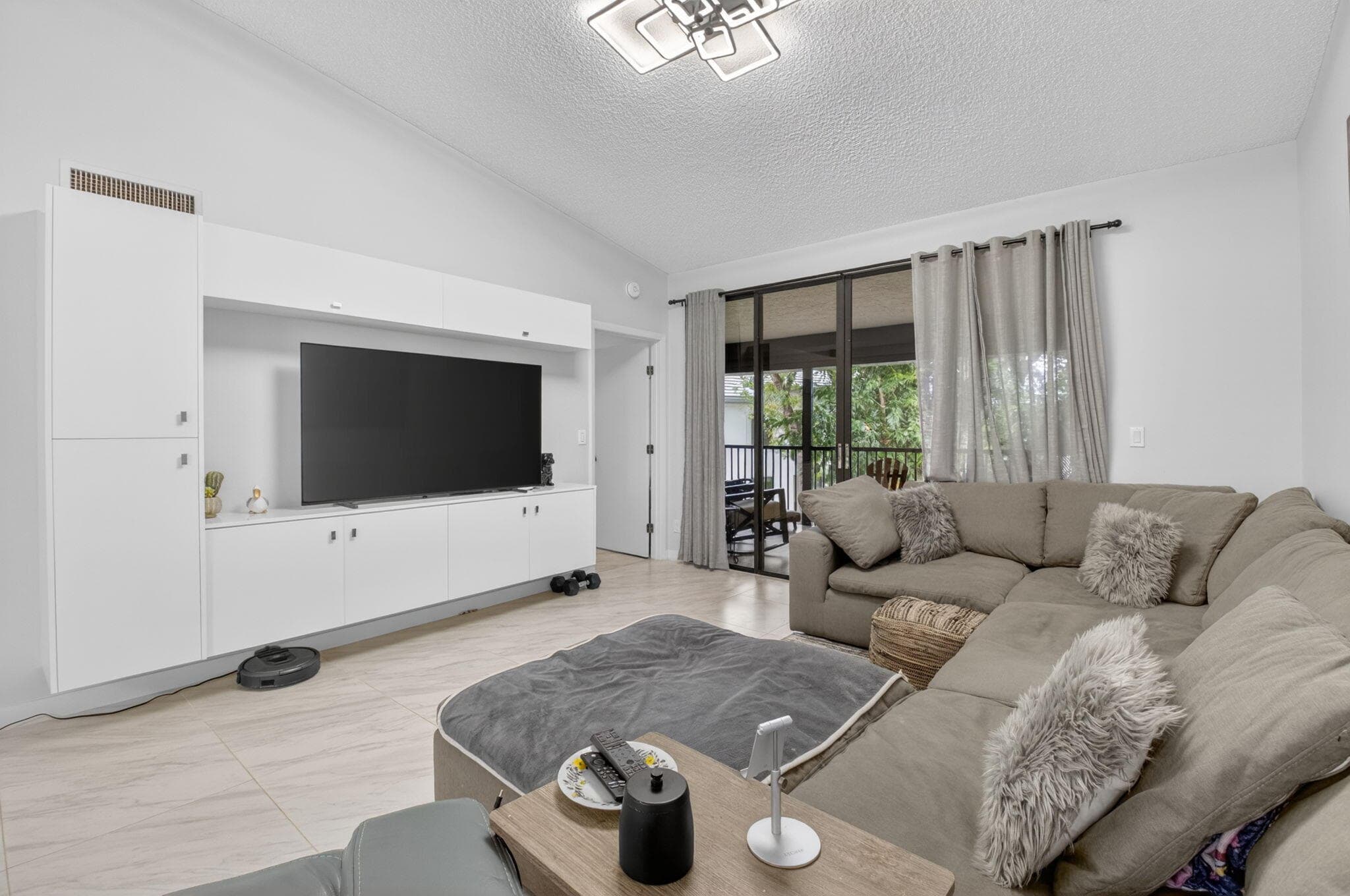 7563 Glendevon Lane 1306, Delray Beach, FL 33446 — photo 14 of 95