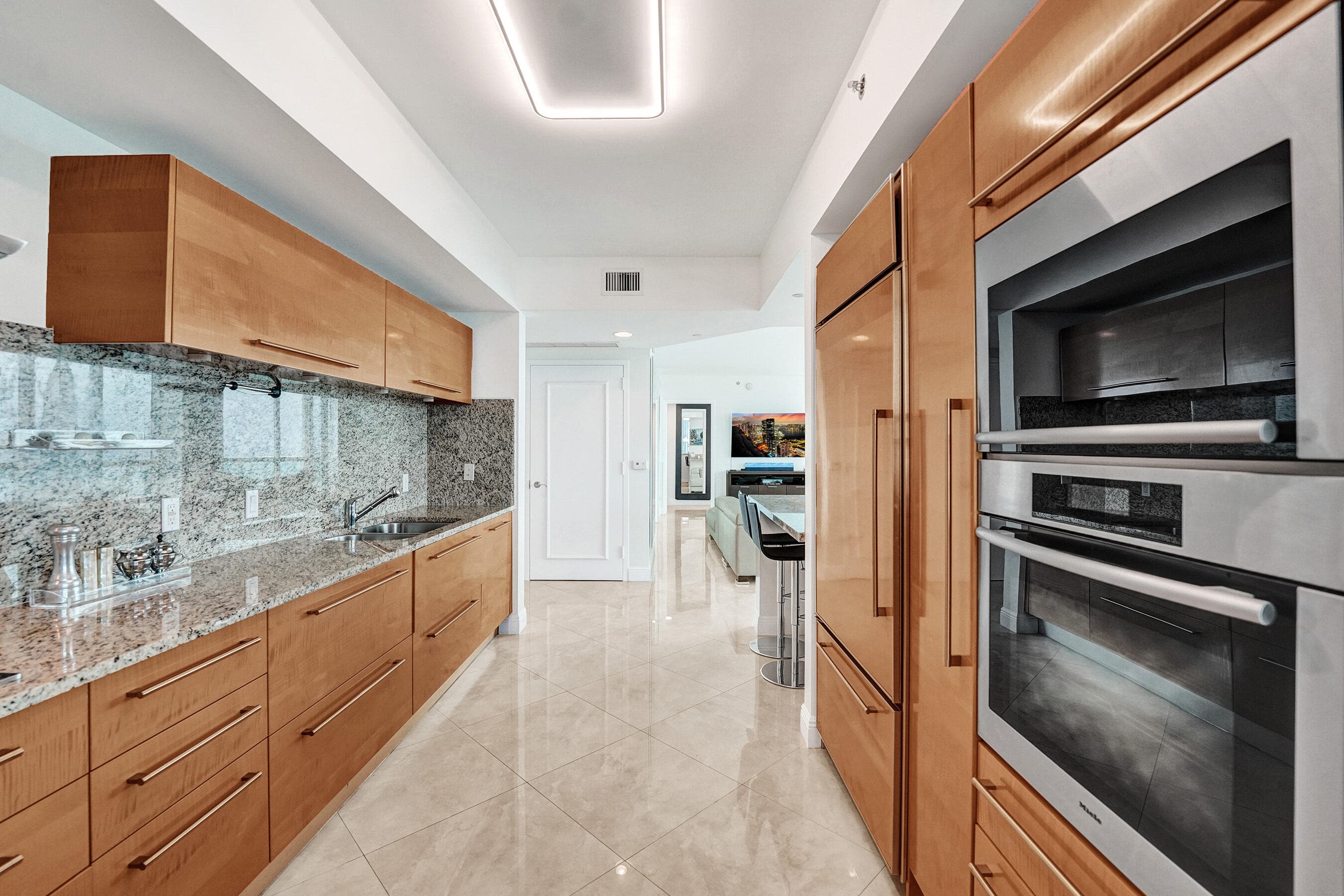 101 S Fort Lauderdale Beach Boulevard 1107, Fort Lauderdale, FL 33316 — photo 16 of 43