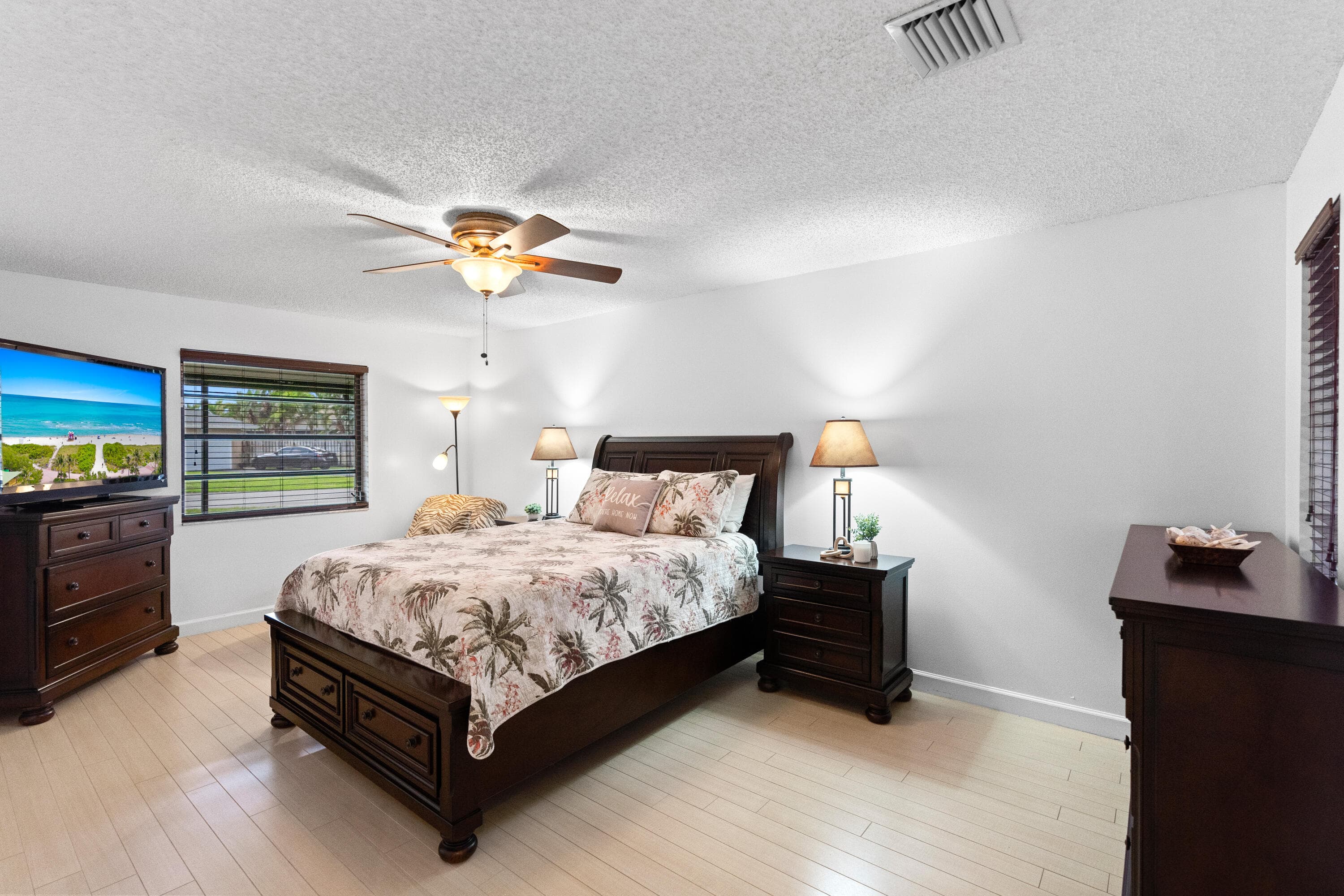 9909 SW 16th Street, Pembroke Pines, FL 33025 — photo 22 of 33