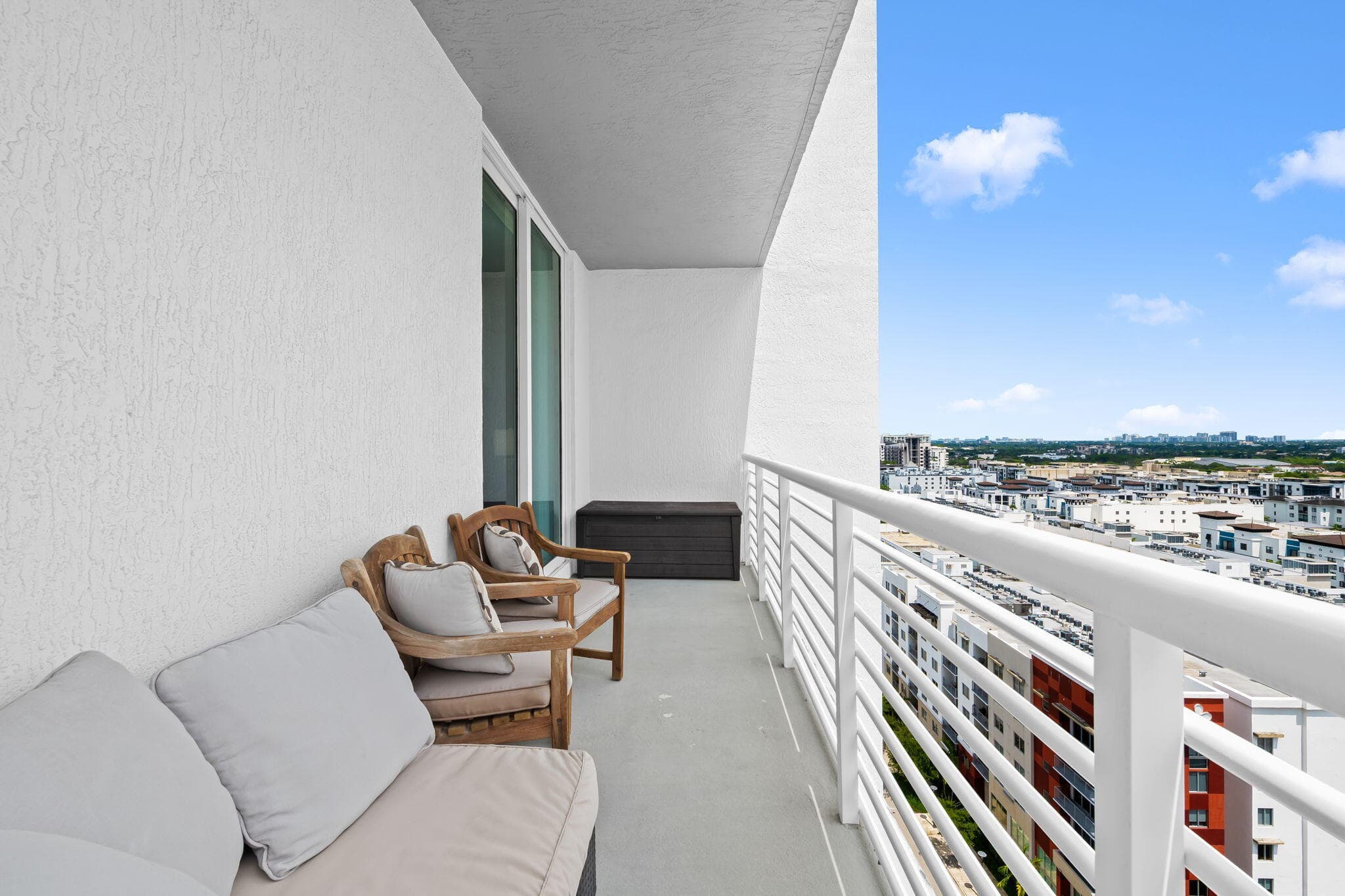 315 NE 3rd Avenue 1506, Fort Lauderdale, FL 33301 — photo 18 of 35